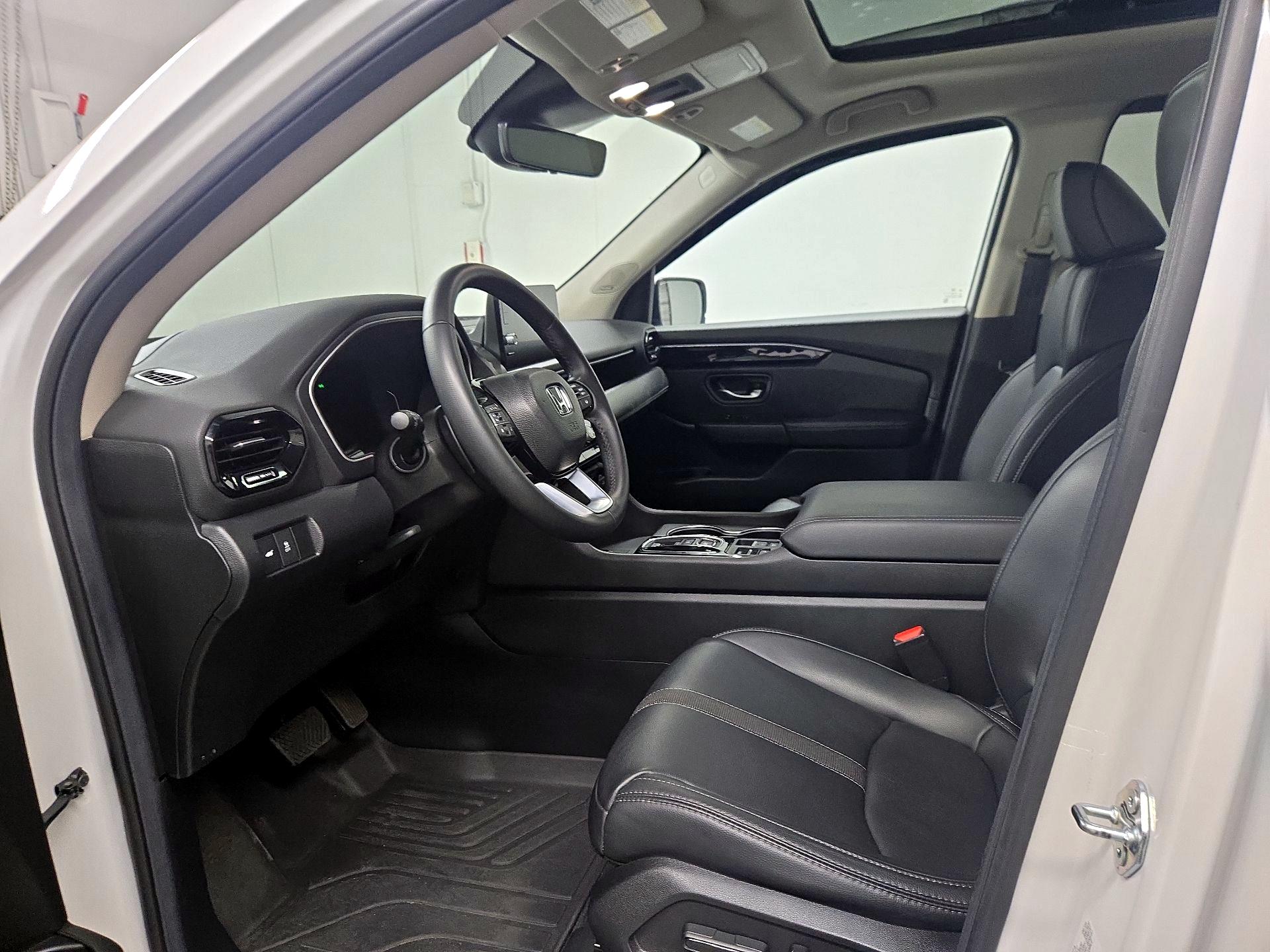 Thumbnail: 2025 Honda Pilot - 11