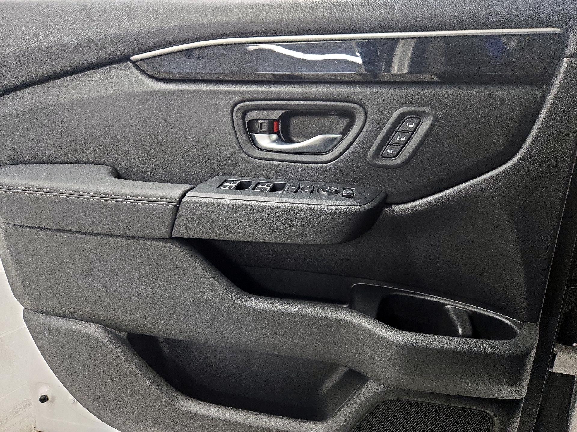 Thumbnail: 2025 Honda Pilot - 12
