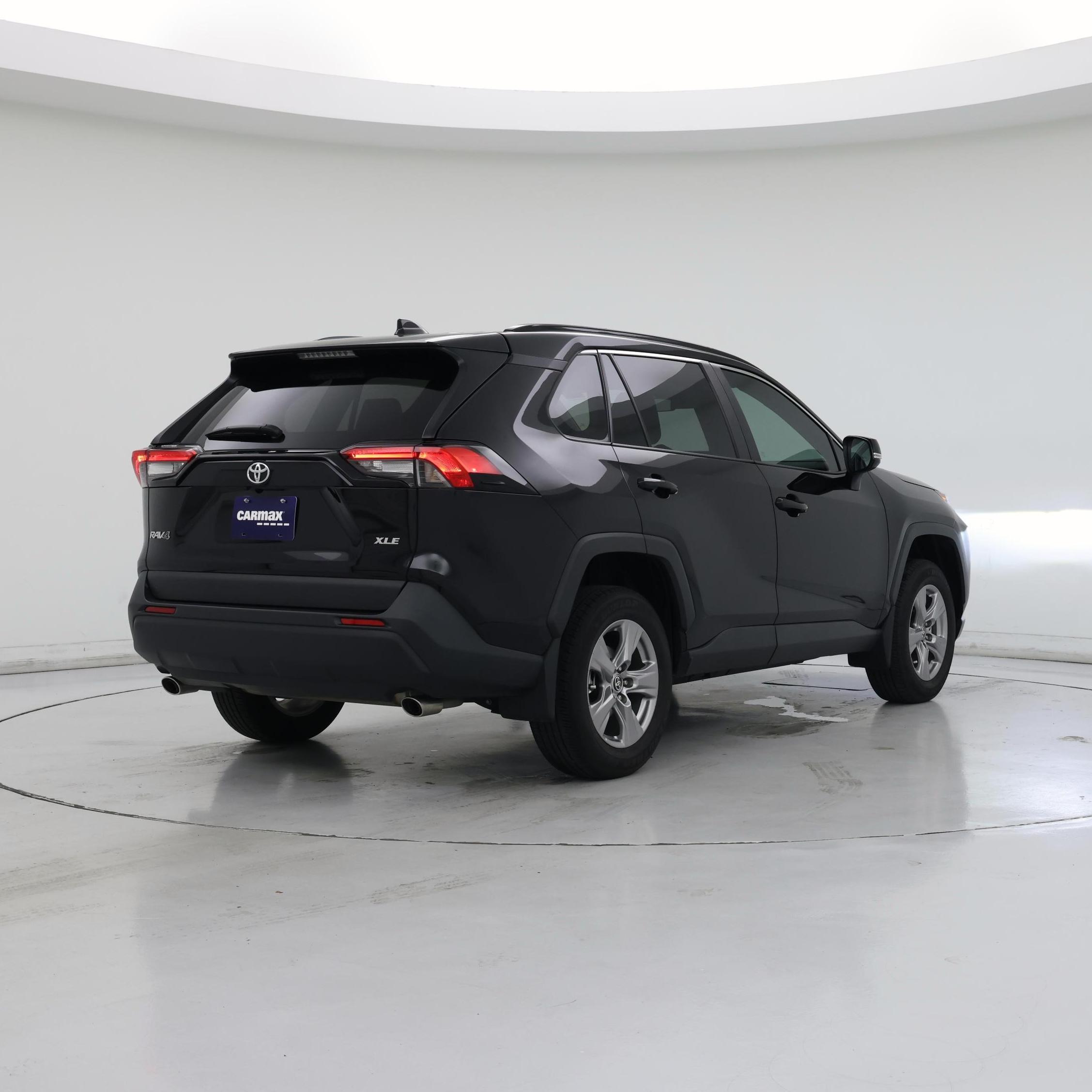 Thumbnail: 2024 Toyota RAV4 - 8
