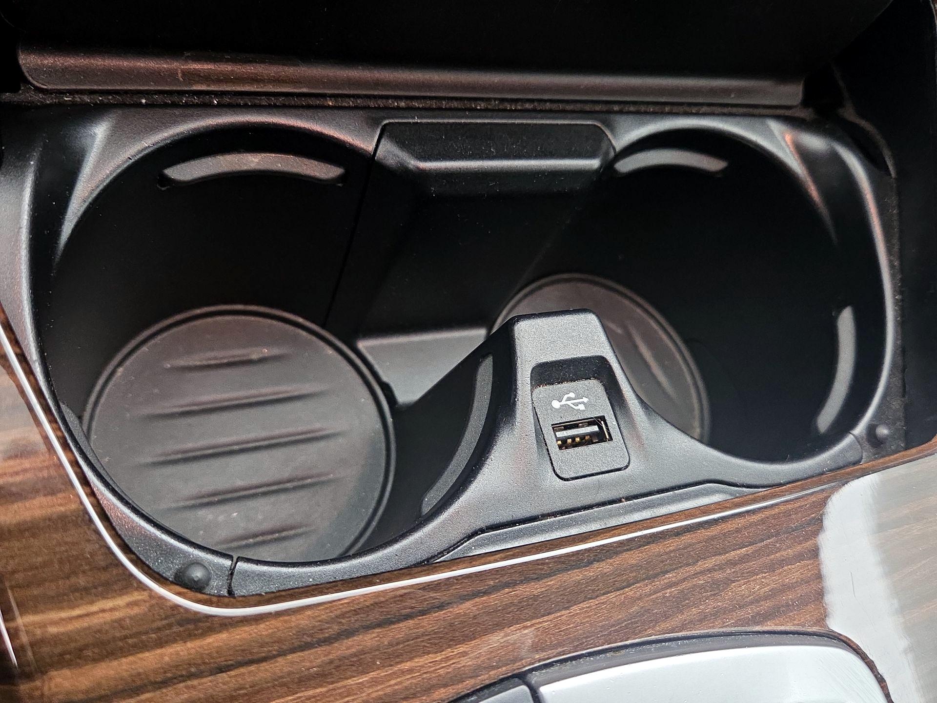 Thumbnail: 2018 BMW 6 Series - 19