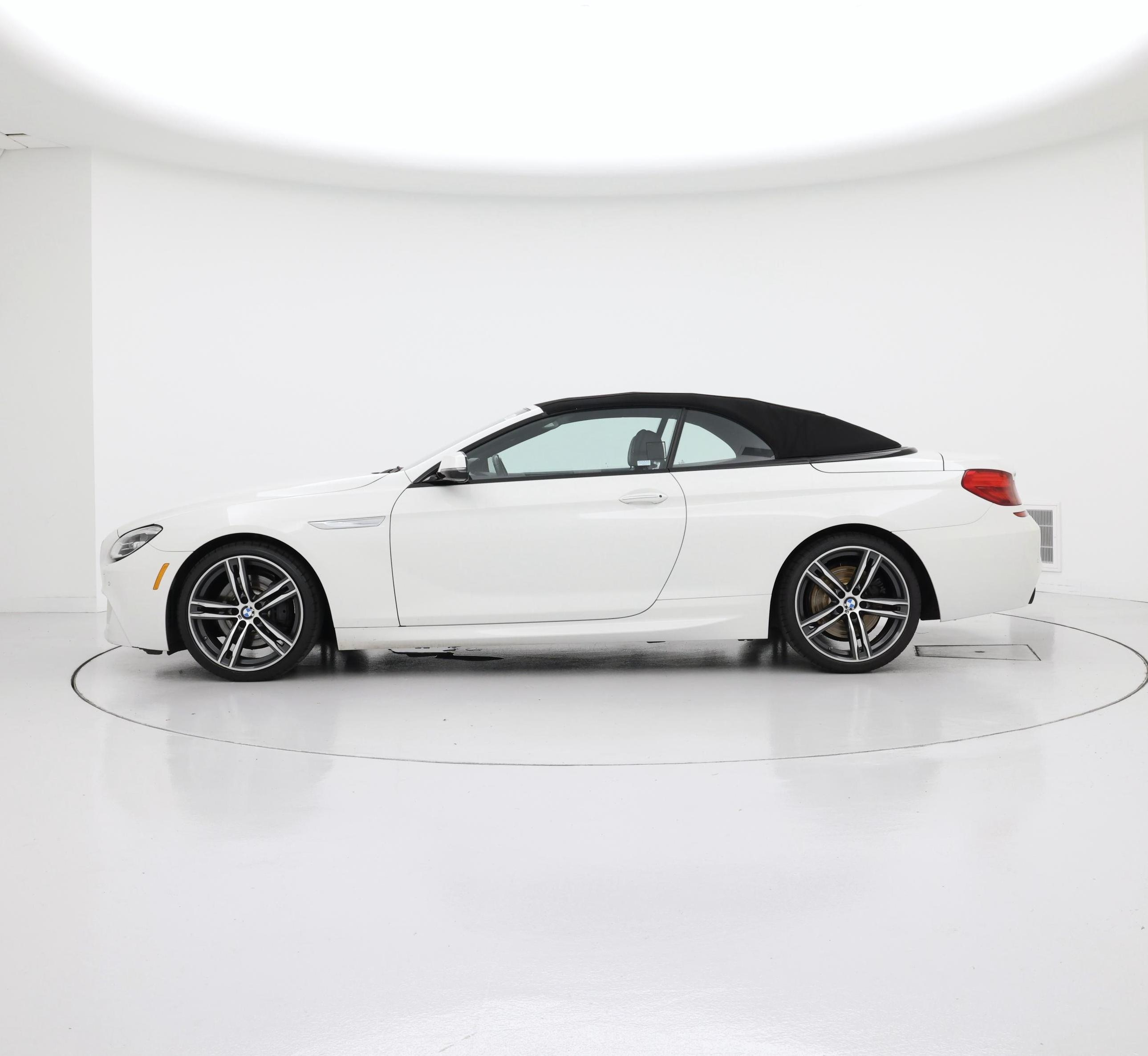 Thumbnail: 2018 BMW 6 Series - 3