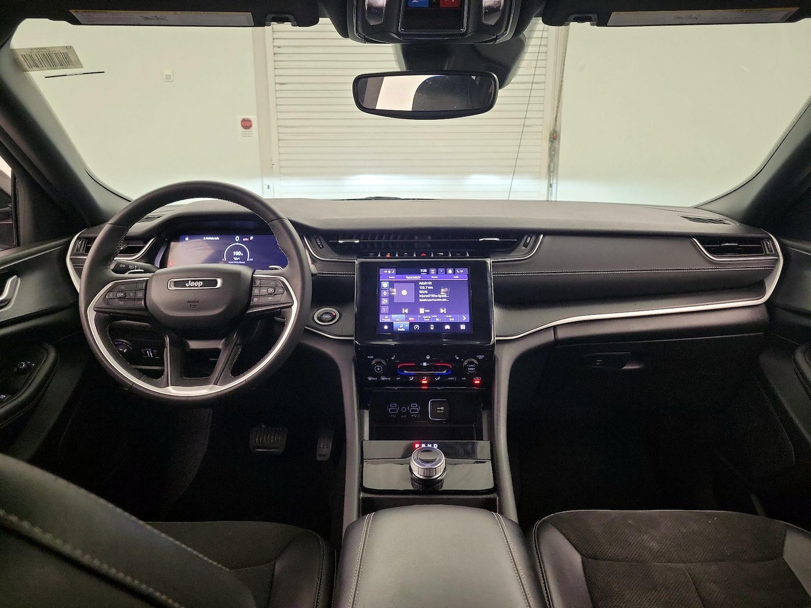 2023 Jeep Grand Cherokee L Altitude - Photo 10