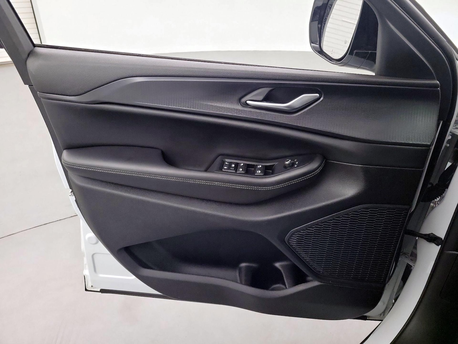 2023 Jeep Grand Cherokee L Altitude - Photo 13