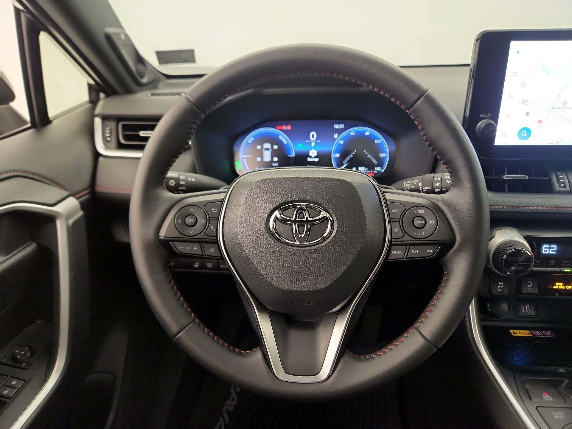 Thumbnail: 2025 Toyota RAV4 - 10