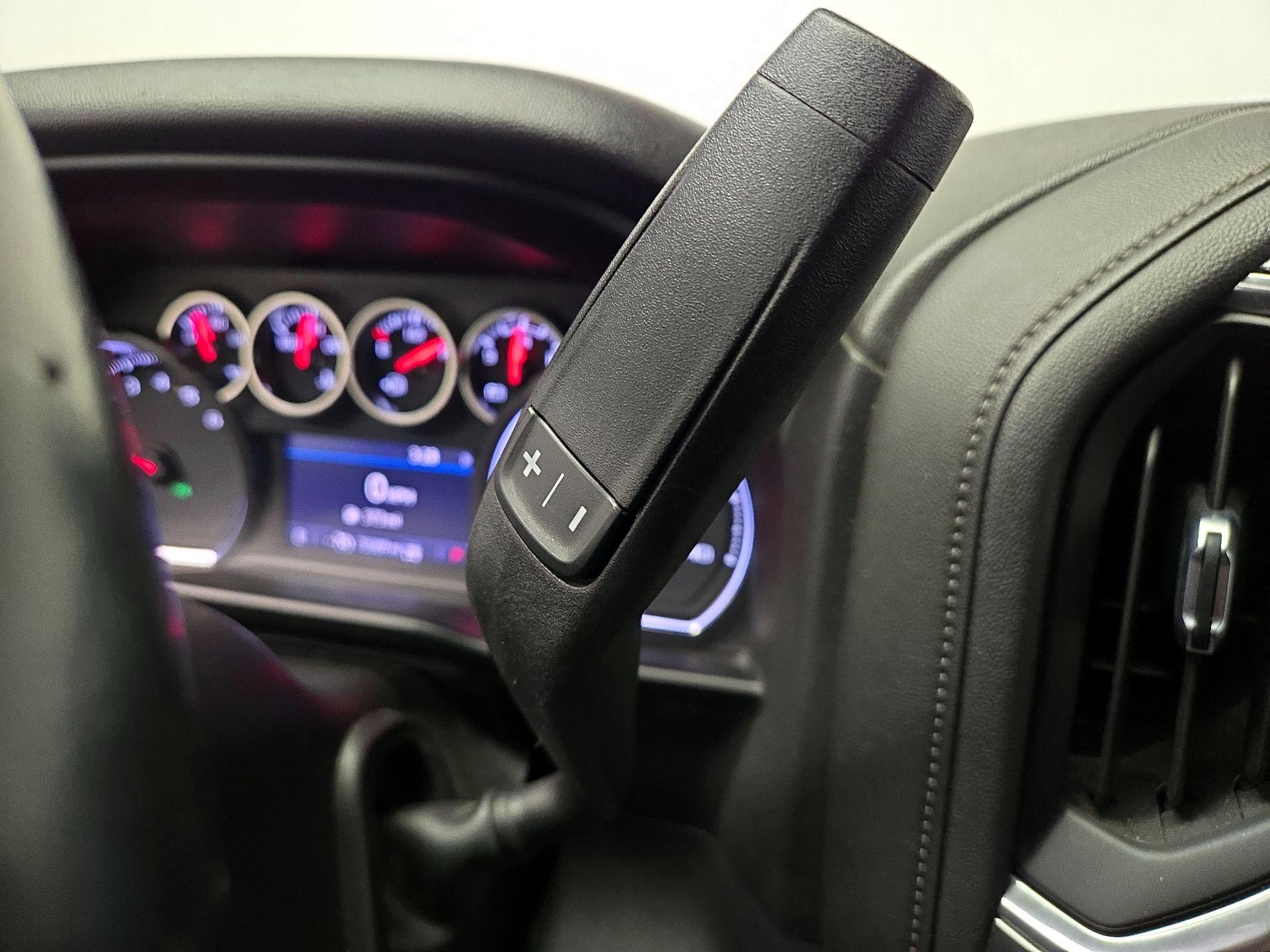 Thumbnail: 2021 Chevrolet Silverado 1500 - 17