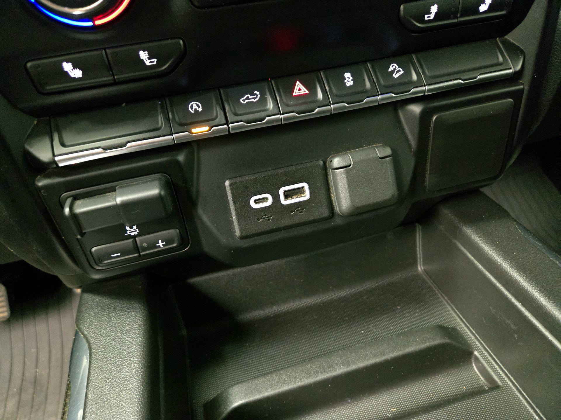 Thumbnail: 2021 Chevrolet Silverado 1500 - 18