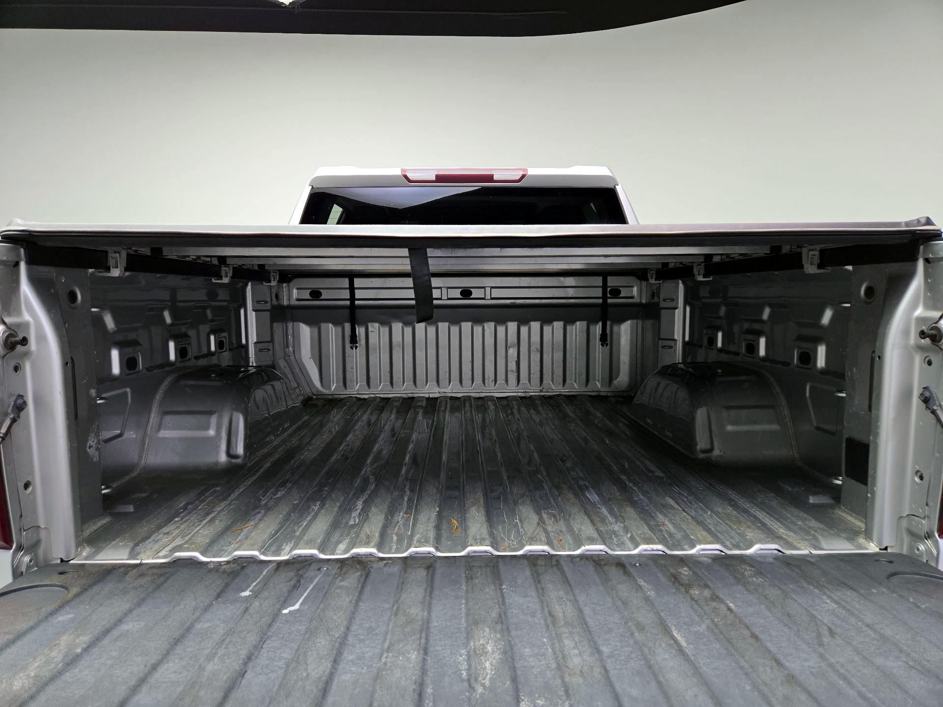 Thumbnail: 2021 Chevrolet Silverado 1500 - 20