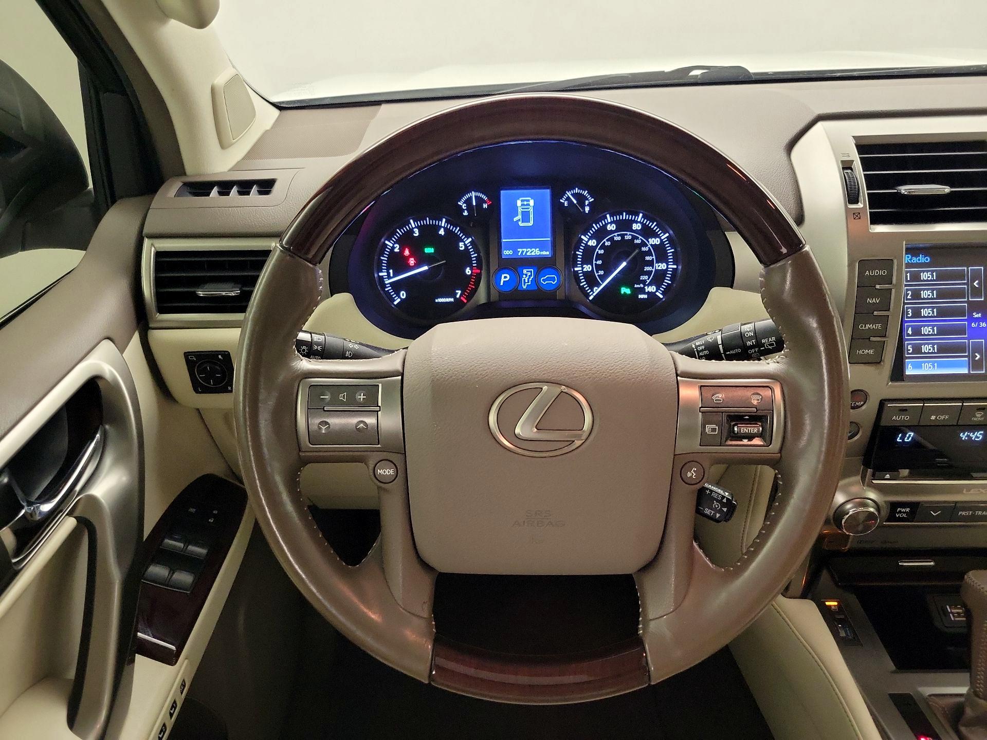 Thumbnail: 2019 Lexus GX - 10