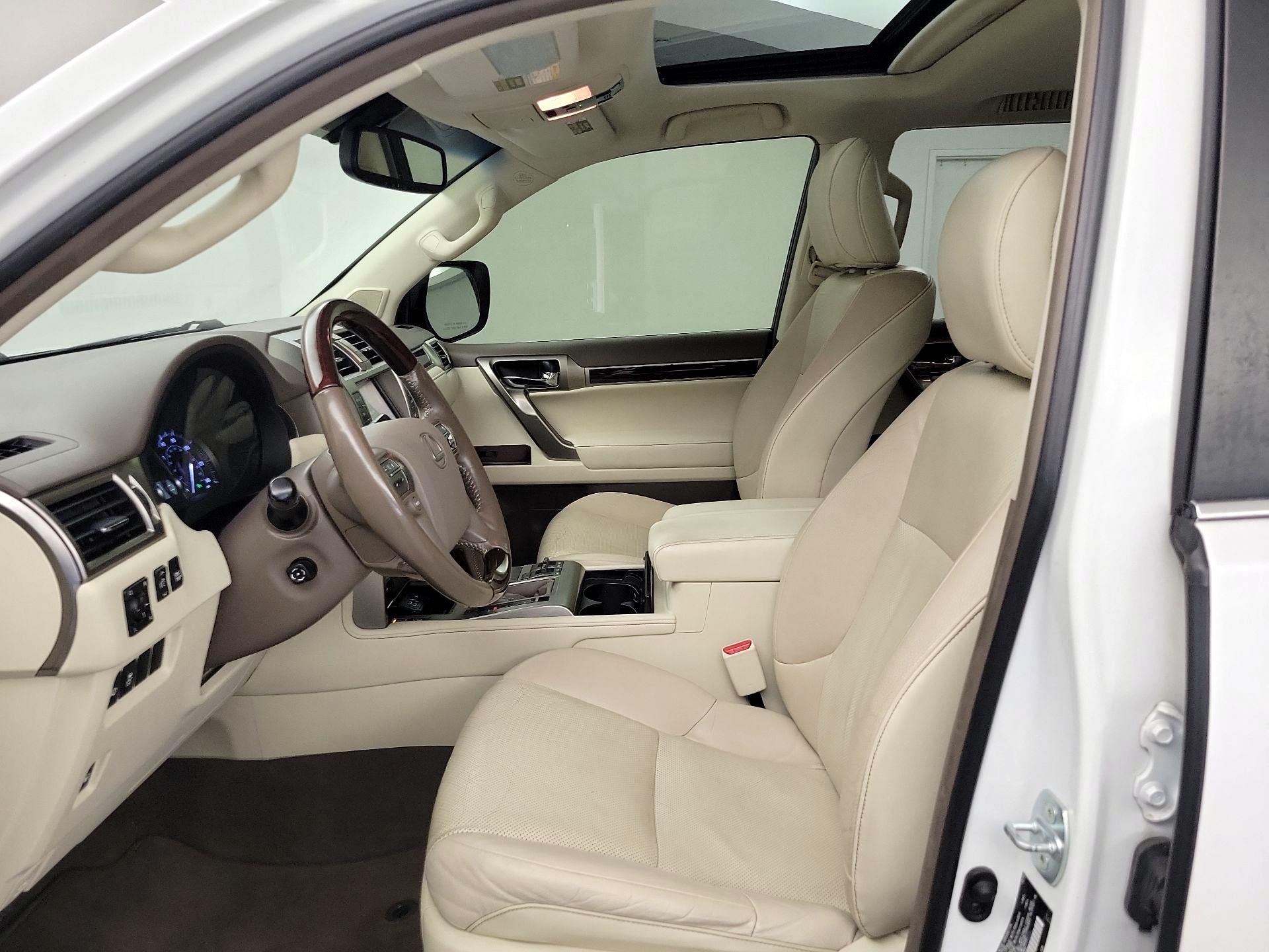 Thumbnail: 2019 Lexus GX - 11