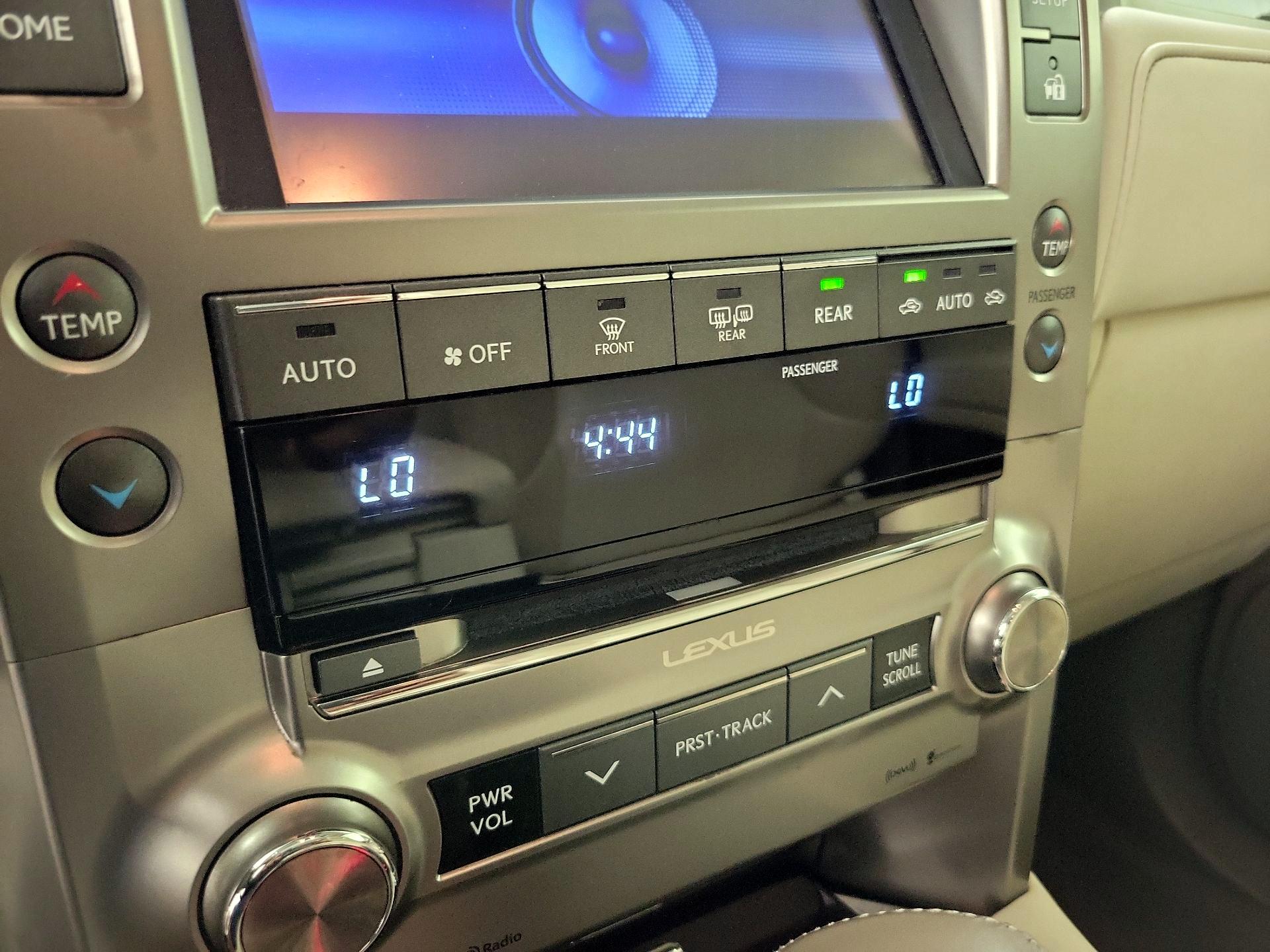 Thumbnail: 2019 Lexus GX - 17