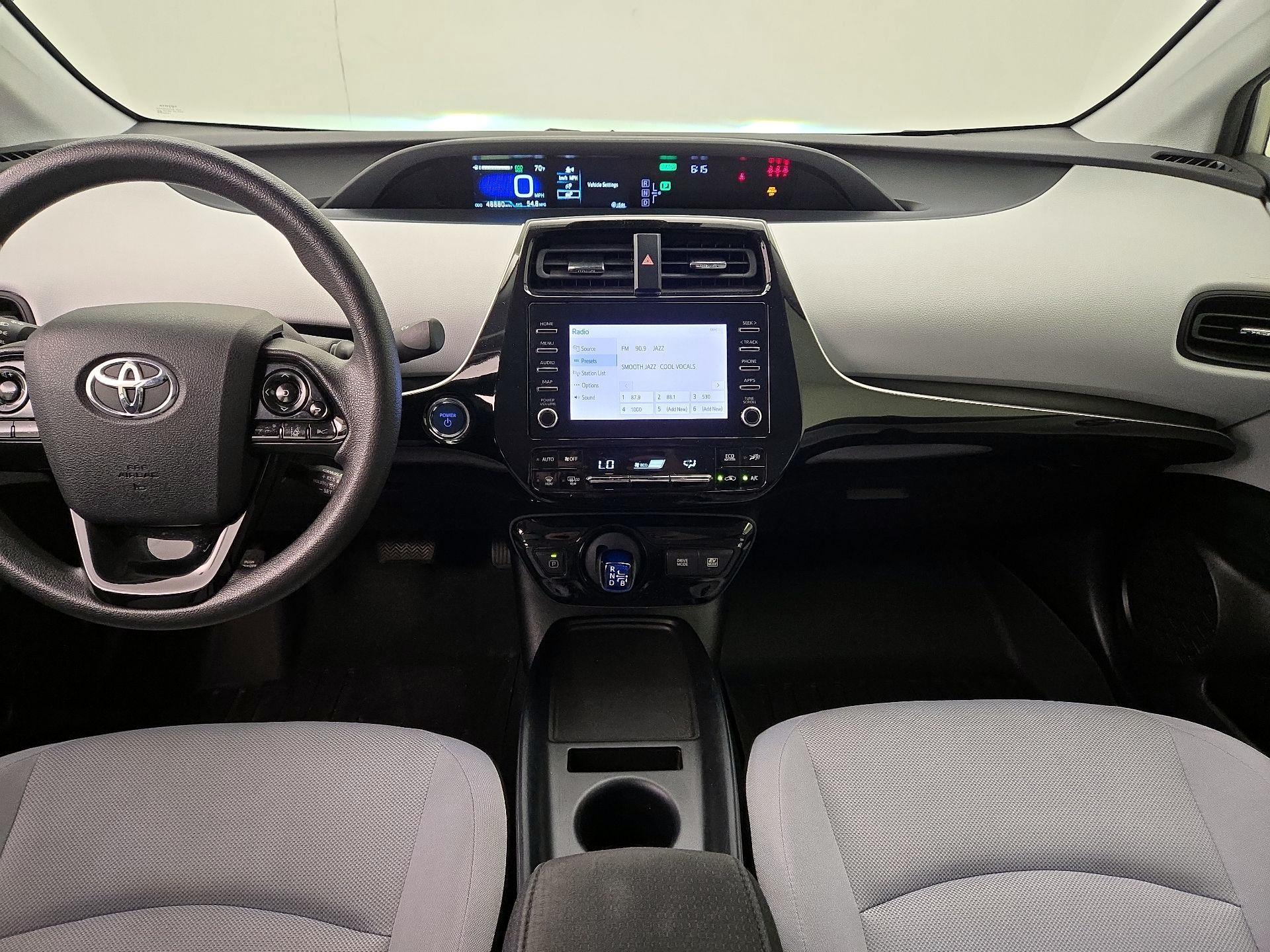 Thumbnail: 2020 Toyota Prius - 9