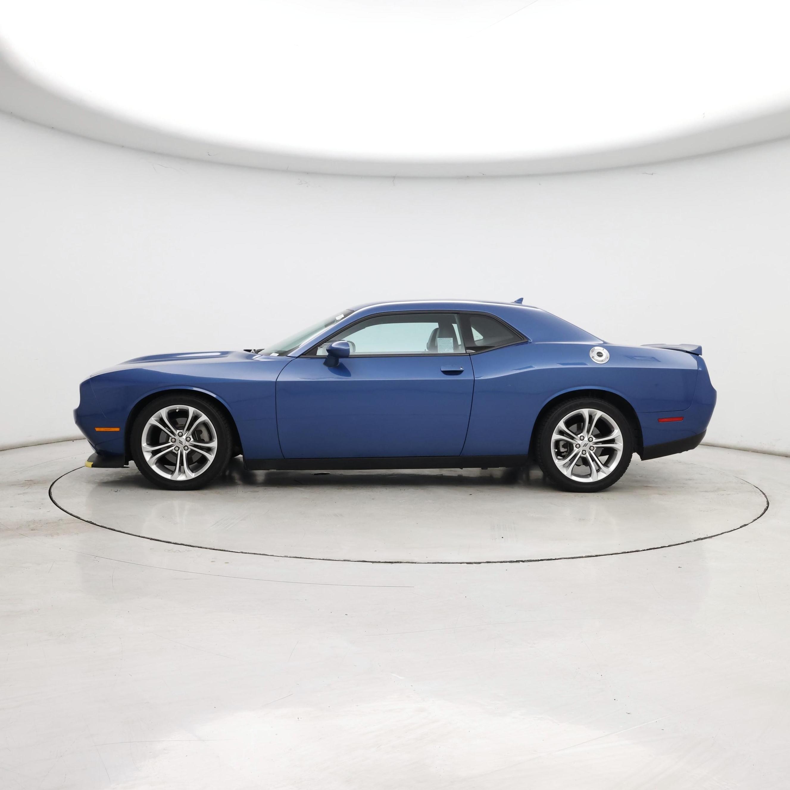 Thumbnail: 2022 Dodge Challenger - 3