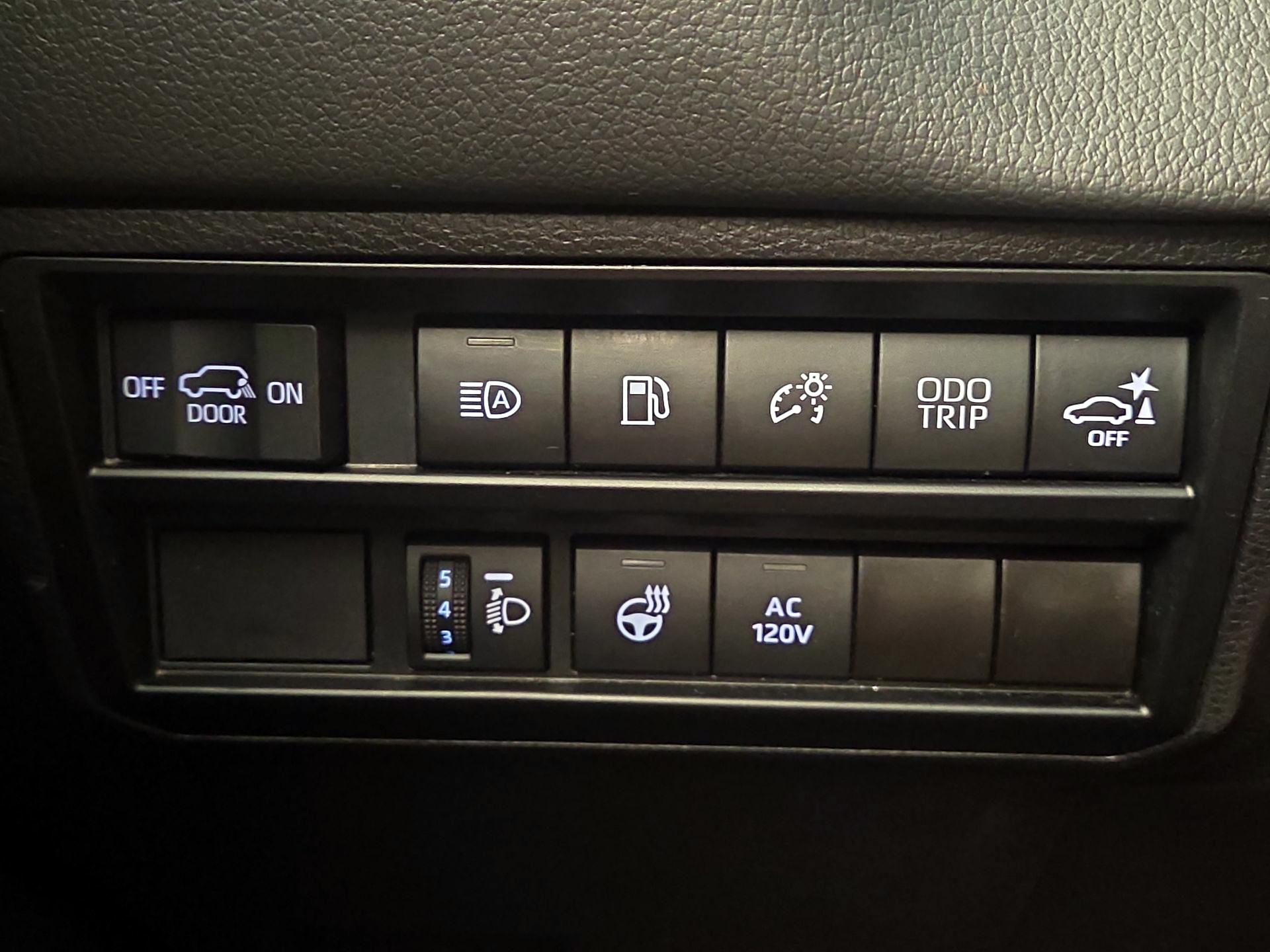 Thumbnail: 2024 Toyota Sequoia - 13