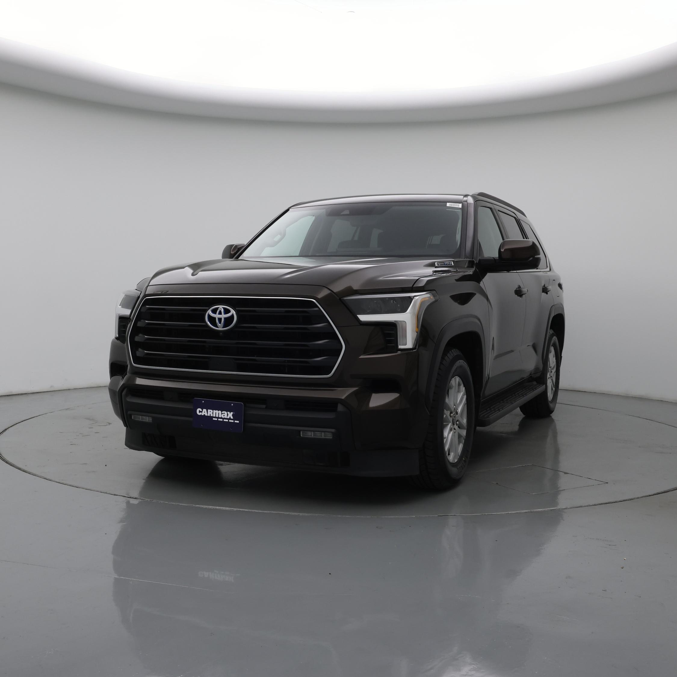 Thumbnail: 2024 Toyota Sequoia - 4