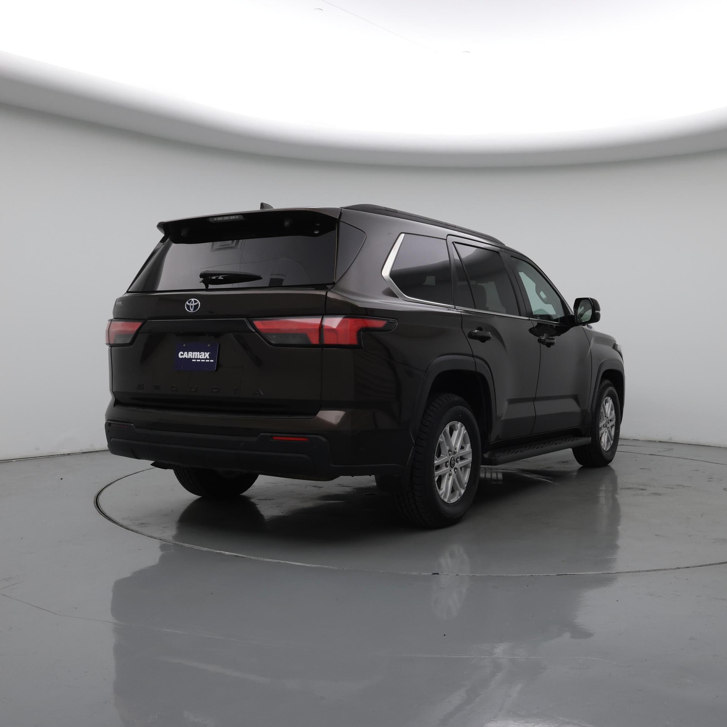 Thumbnail: 2024 Toyota Sequoia - 8