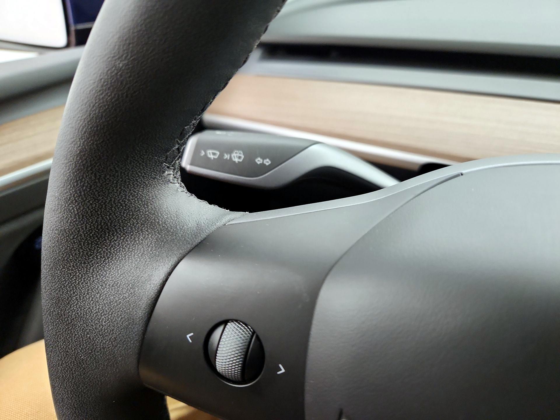 Thumbnail: 2025 Tesla Model Y - 13