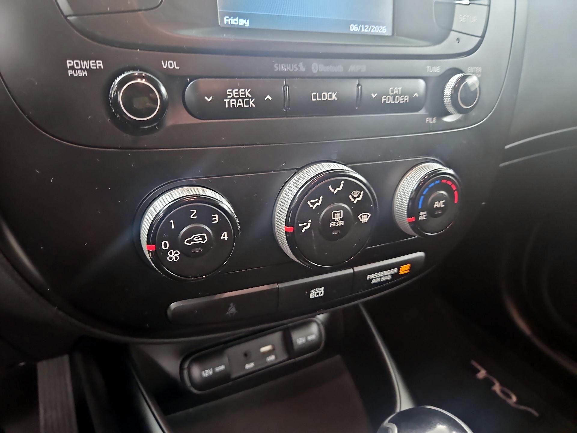 Thumbnail: 2016 Kia Soul - 16