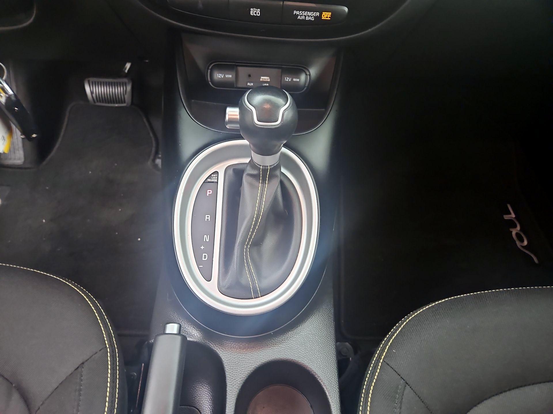 Thumbnail: 2016 Kia Soul - 17