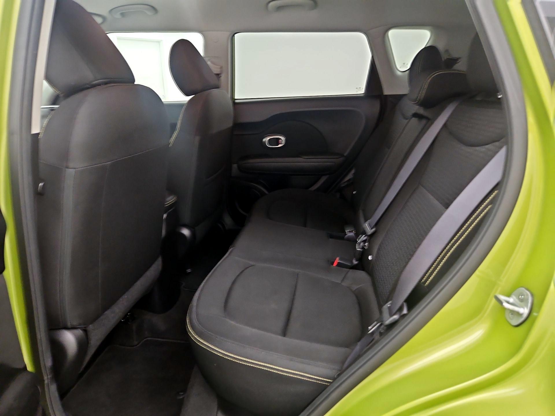 Thumbnail: 2016 Kia Soul - 19