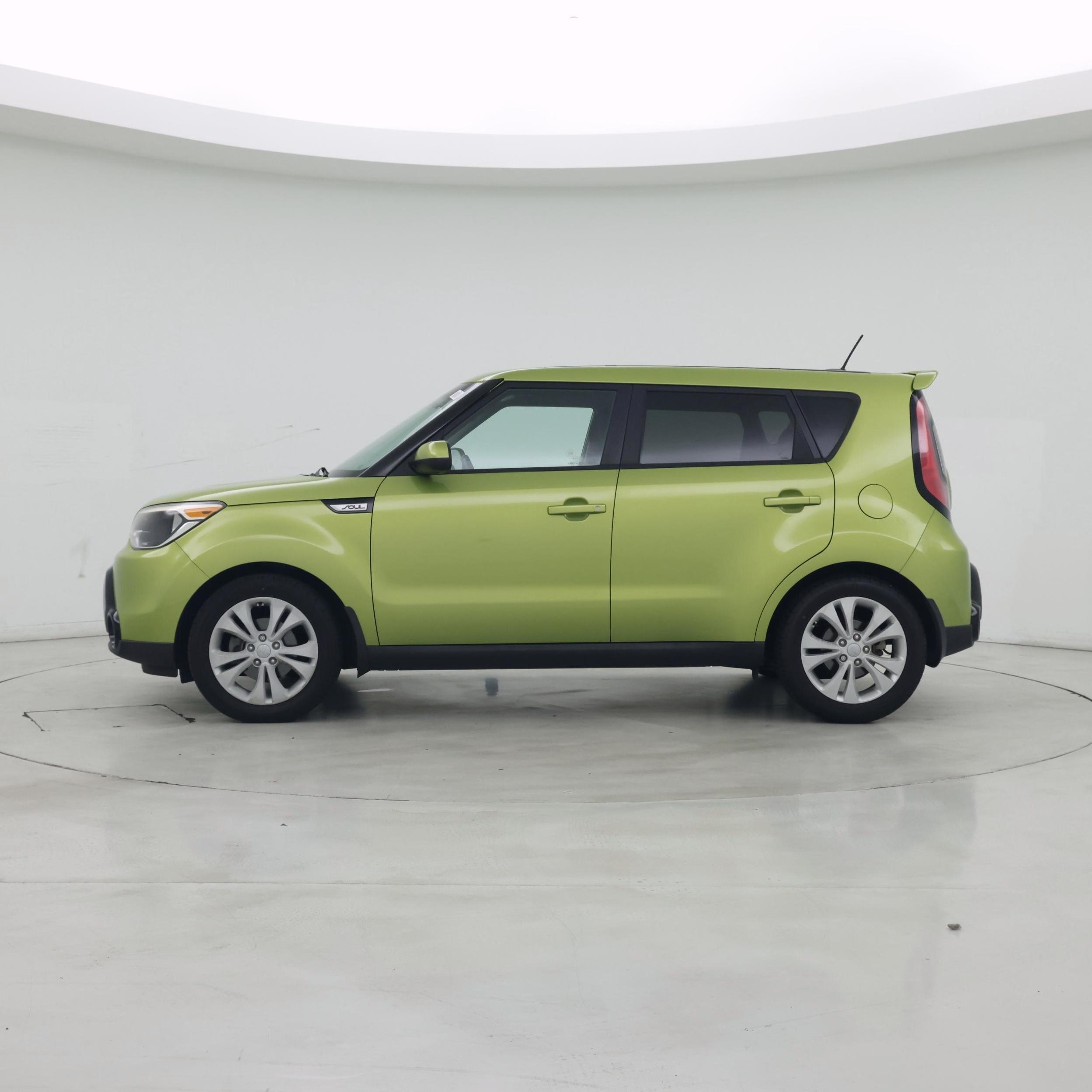 Thumbnail: 2016 Kia Soul - 3