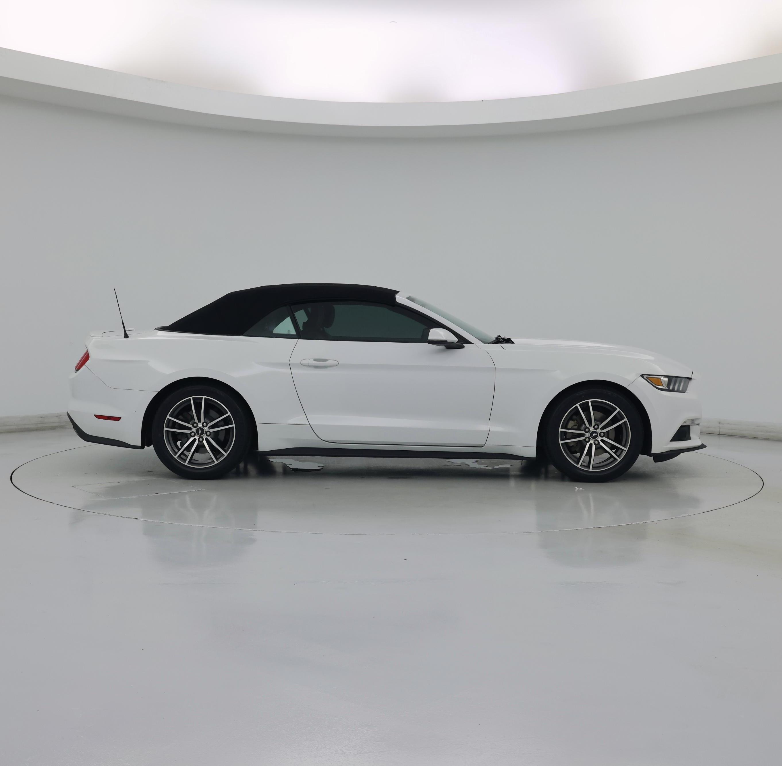 Thumbnail: 2017 Ford Mustang - 7