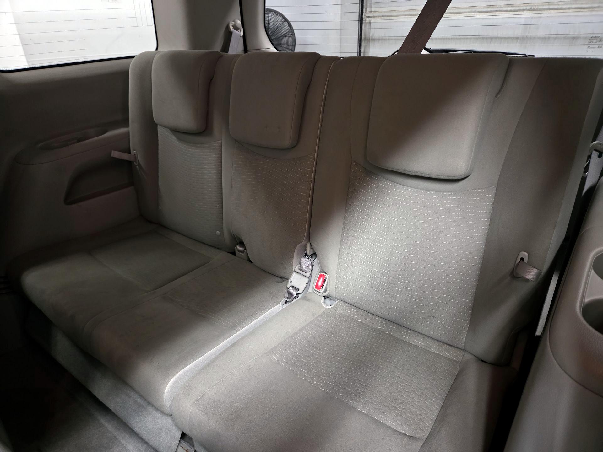 Thumbnail: 2015 Nissan Quest - 18