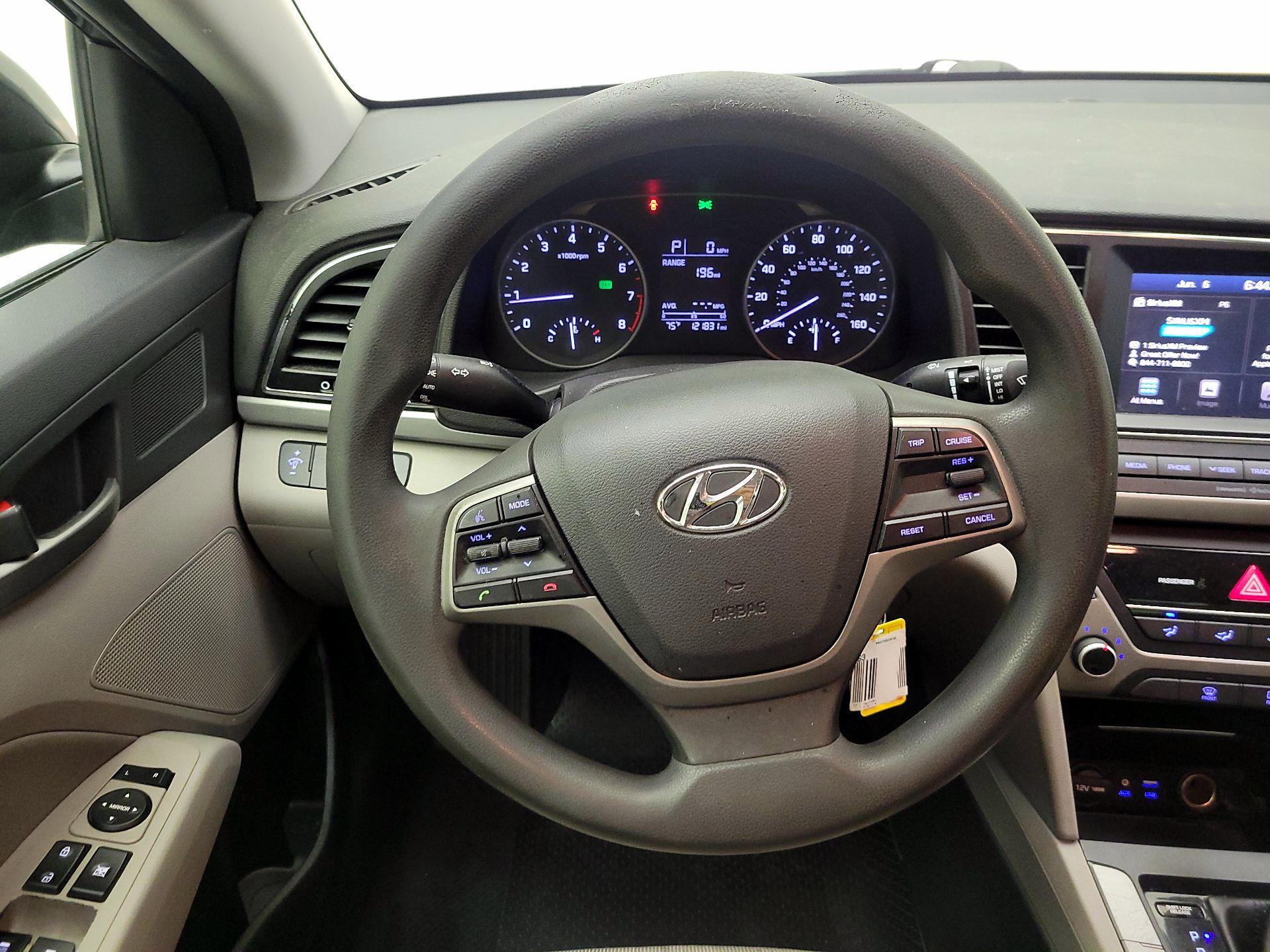 Thumbnail: 2017 Hyundai Elantra - 10