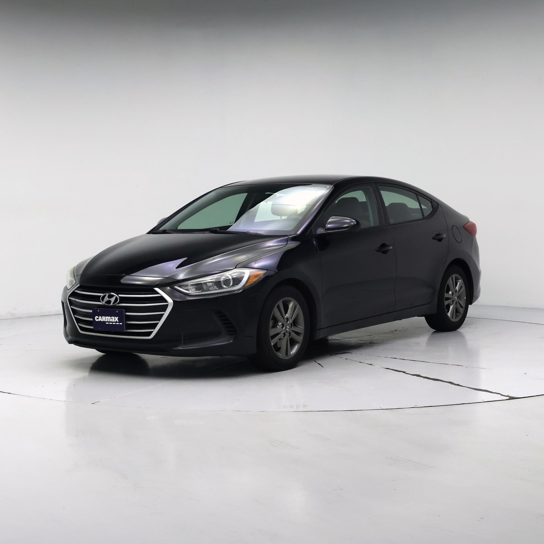 Thumbnail: 2017 Hyundai Elantra - 4