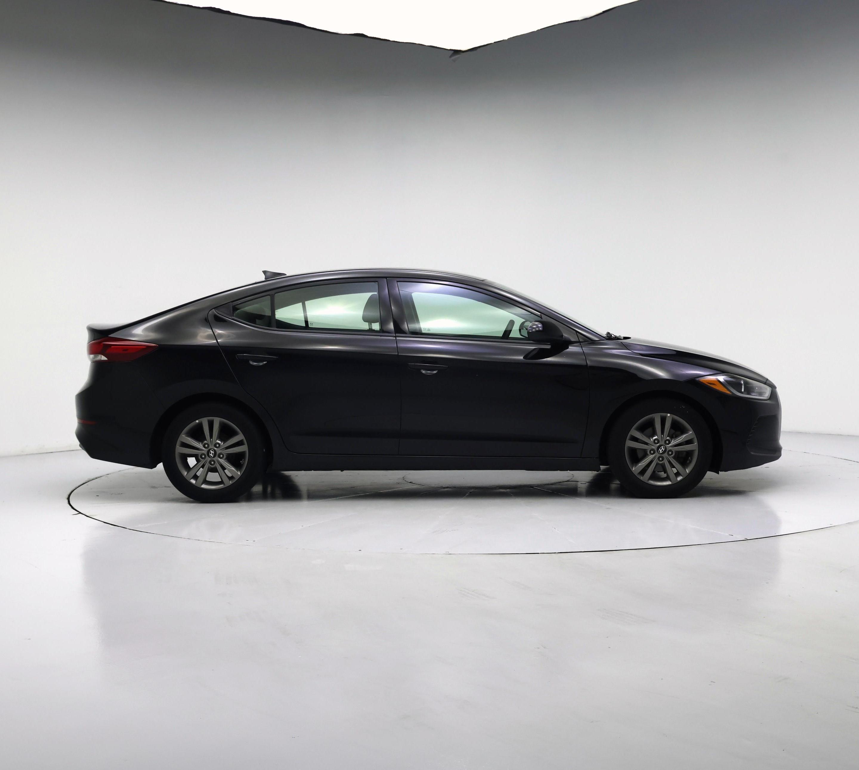 Thumbnail: 2017 Hyundai Elantra - 7