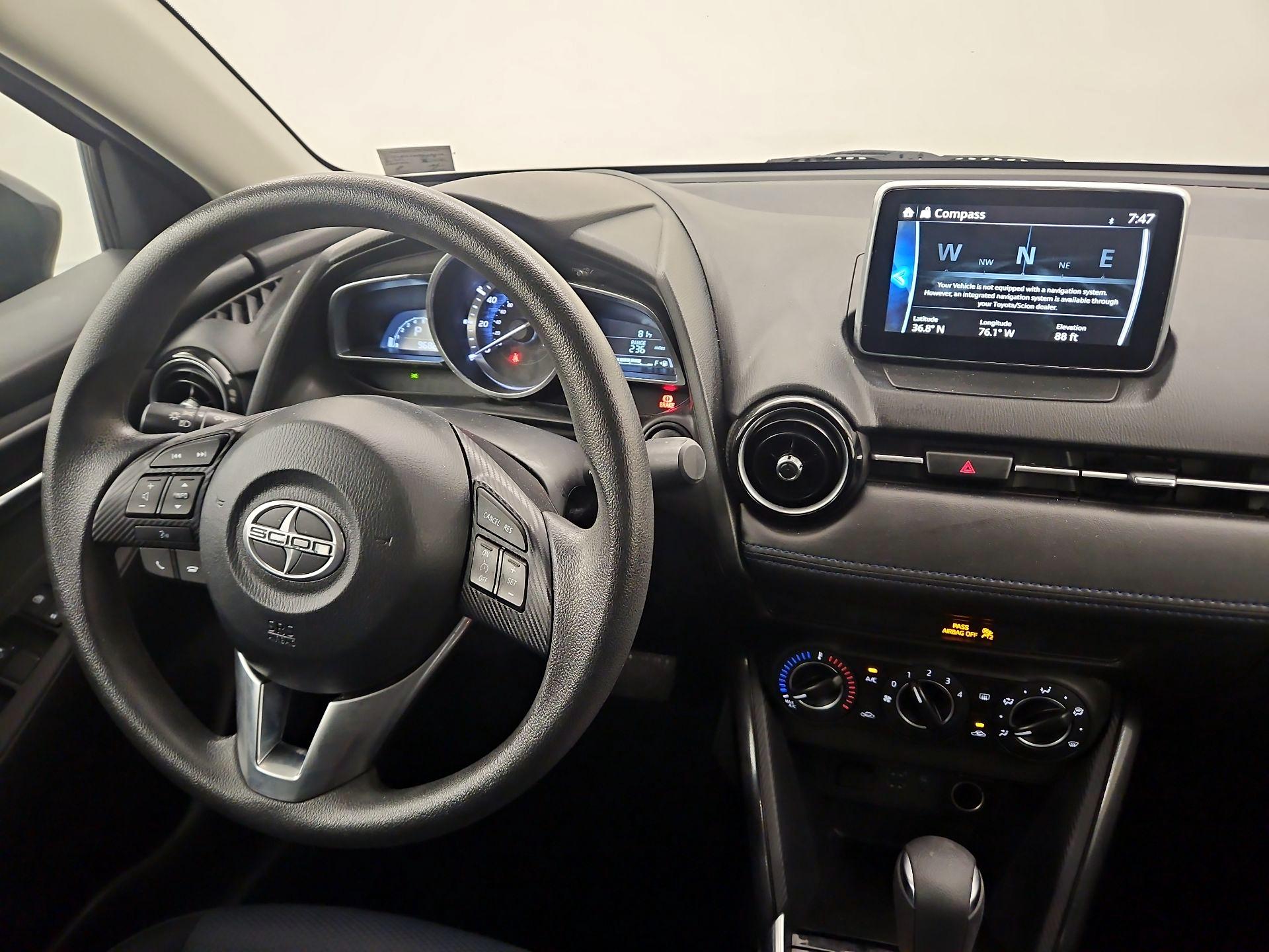 Thumbnail: 2016 Scion iA - 10