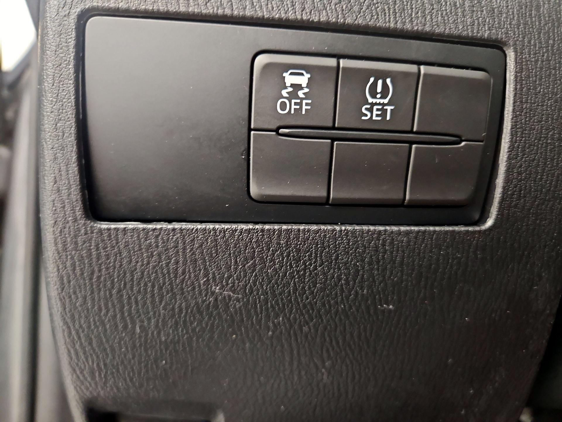 Thumbnail: 2016 Scion iA - 13