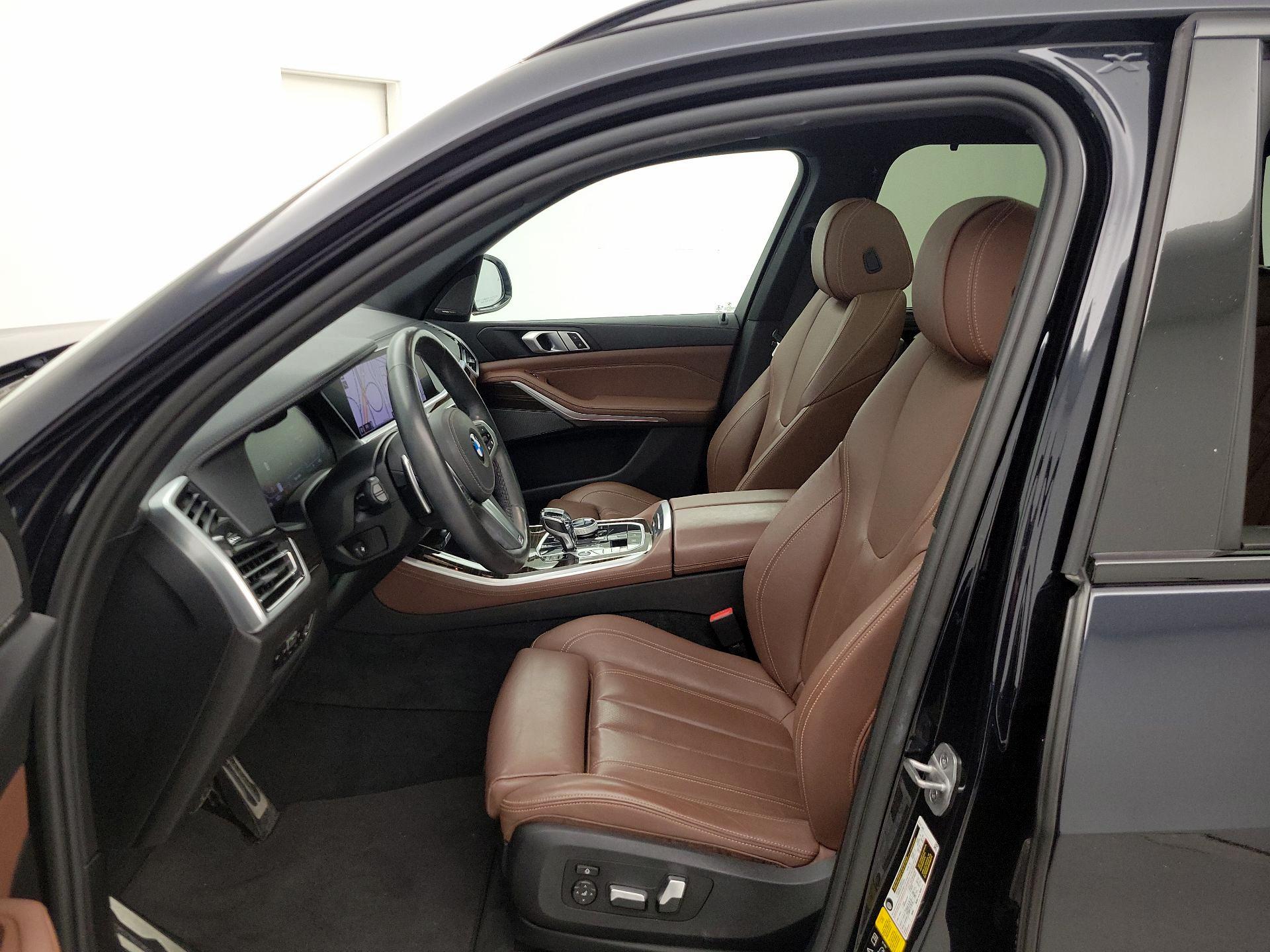 Thumbnail: 2021 BMW X5 - 11