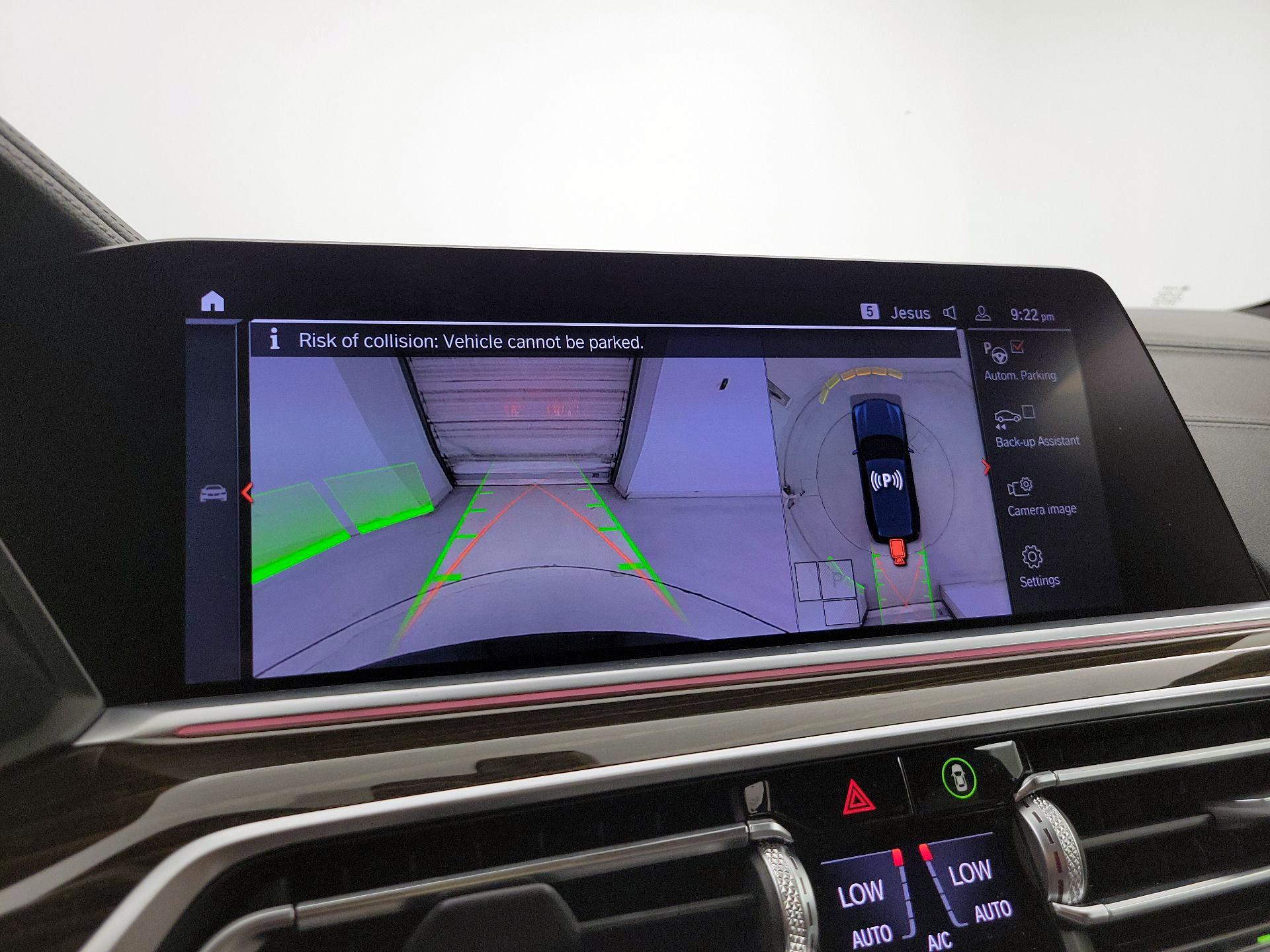 Thumbnail: 2021 BMW X5 - 15