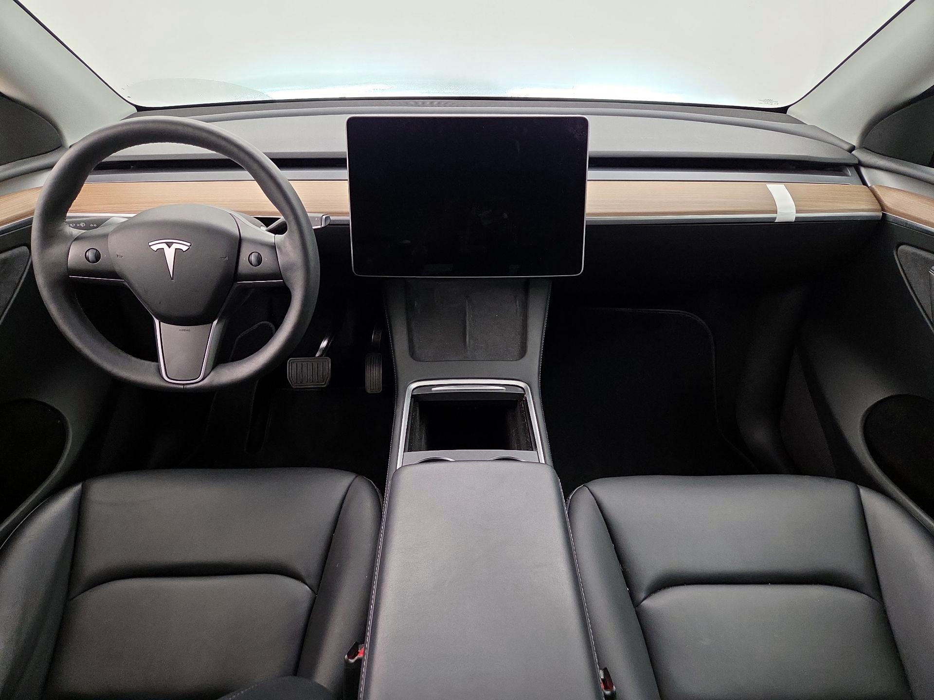 Thumbnail: 2023 Tesla Model Y - 9