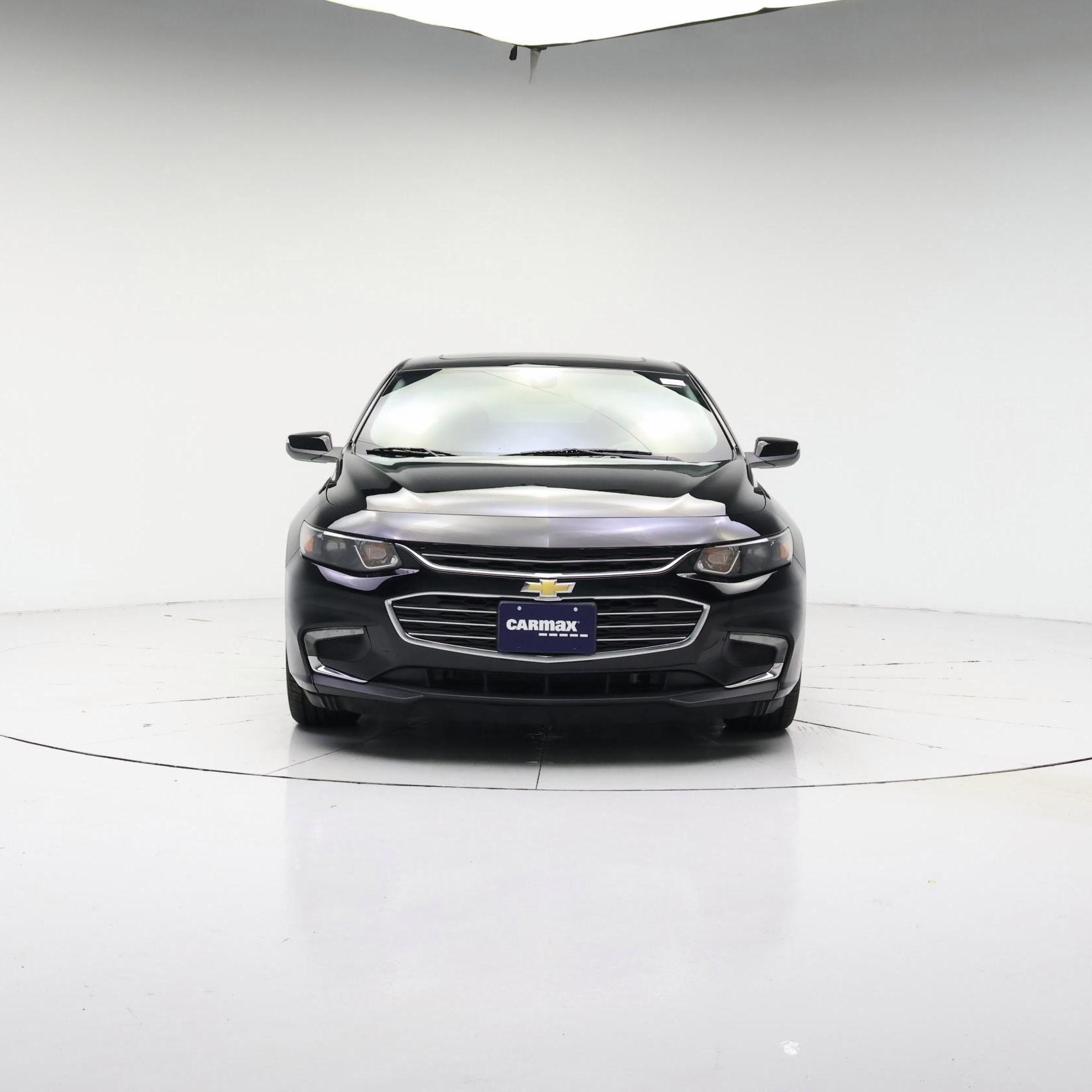 Thumbnail: 2017 Chevrolet Malibu - 5
