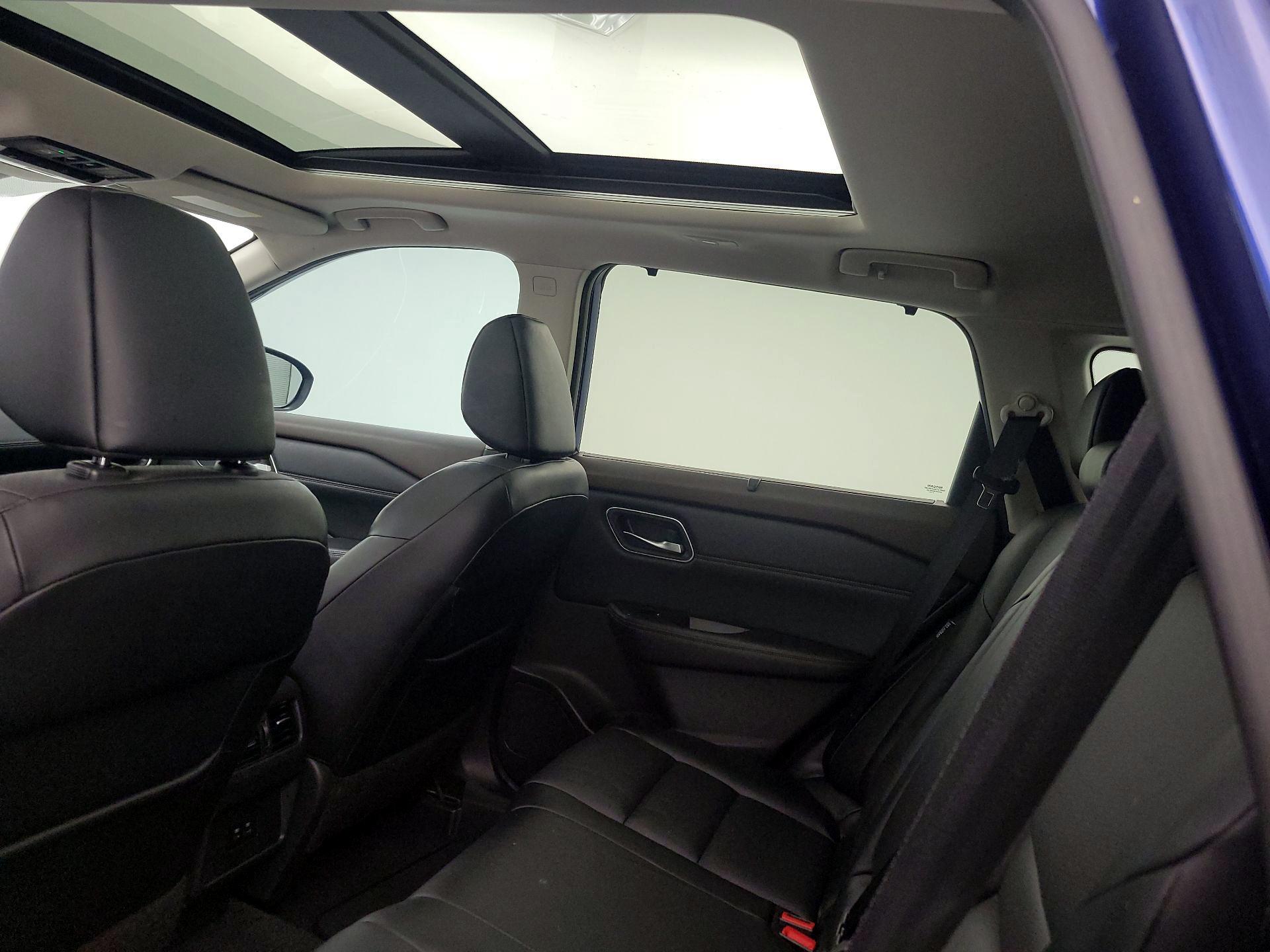 Thumbnail: 2021 Nissan Rogue - 19