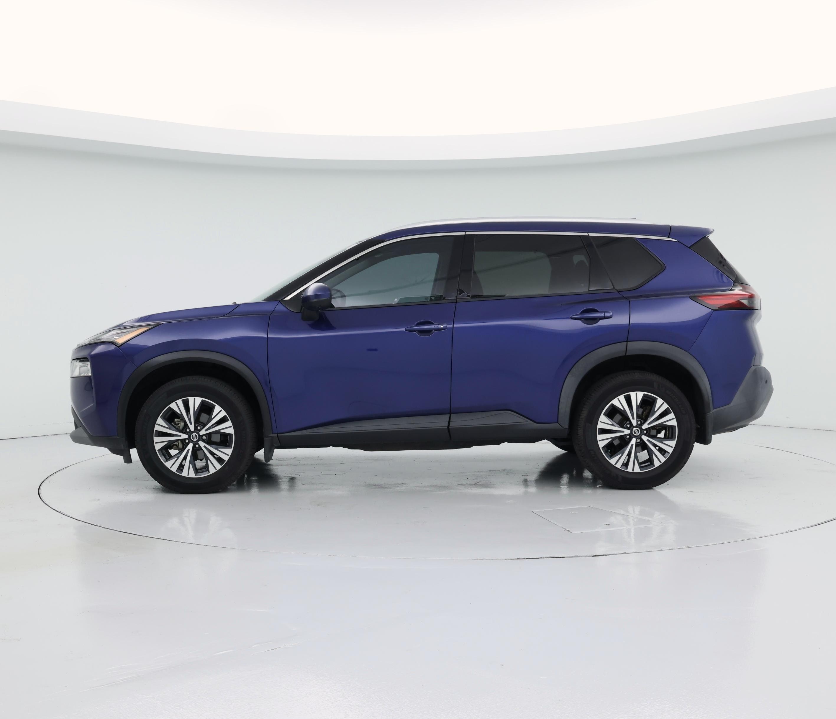 Thumbnail: 2021 Nissan Rogue - 3