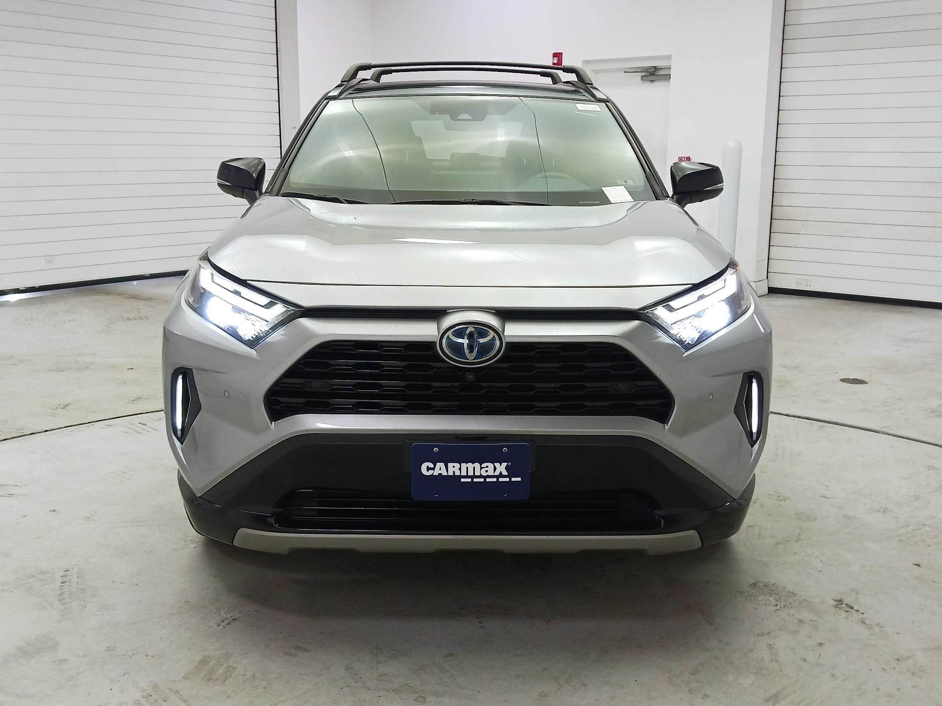 Thumbnail: 2022 Toyota RAV4 - 2