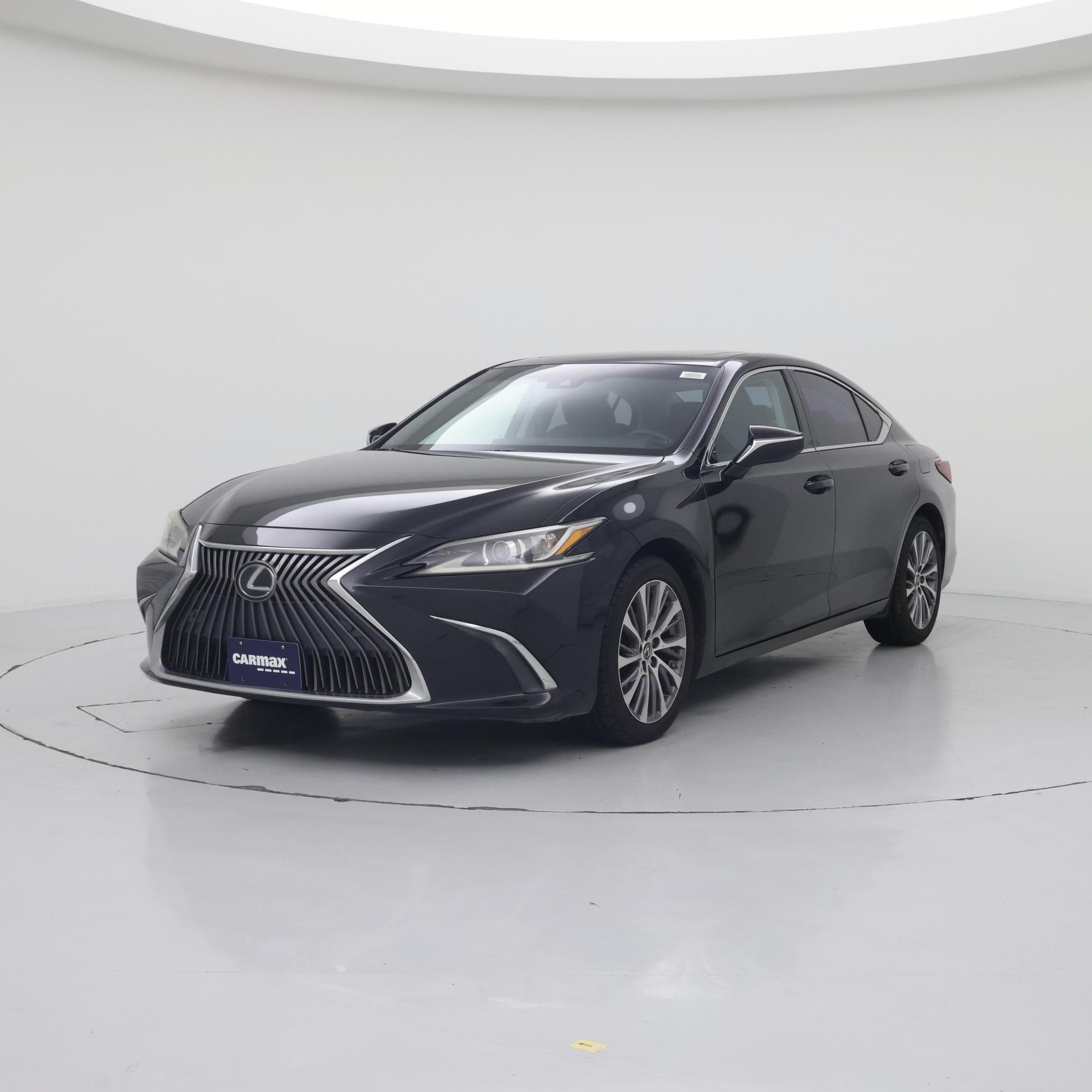 Thumbnail: 2019 Lexus ES - 4