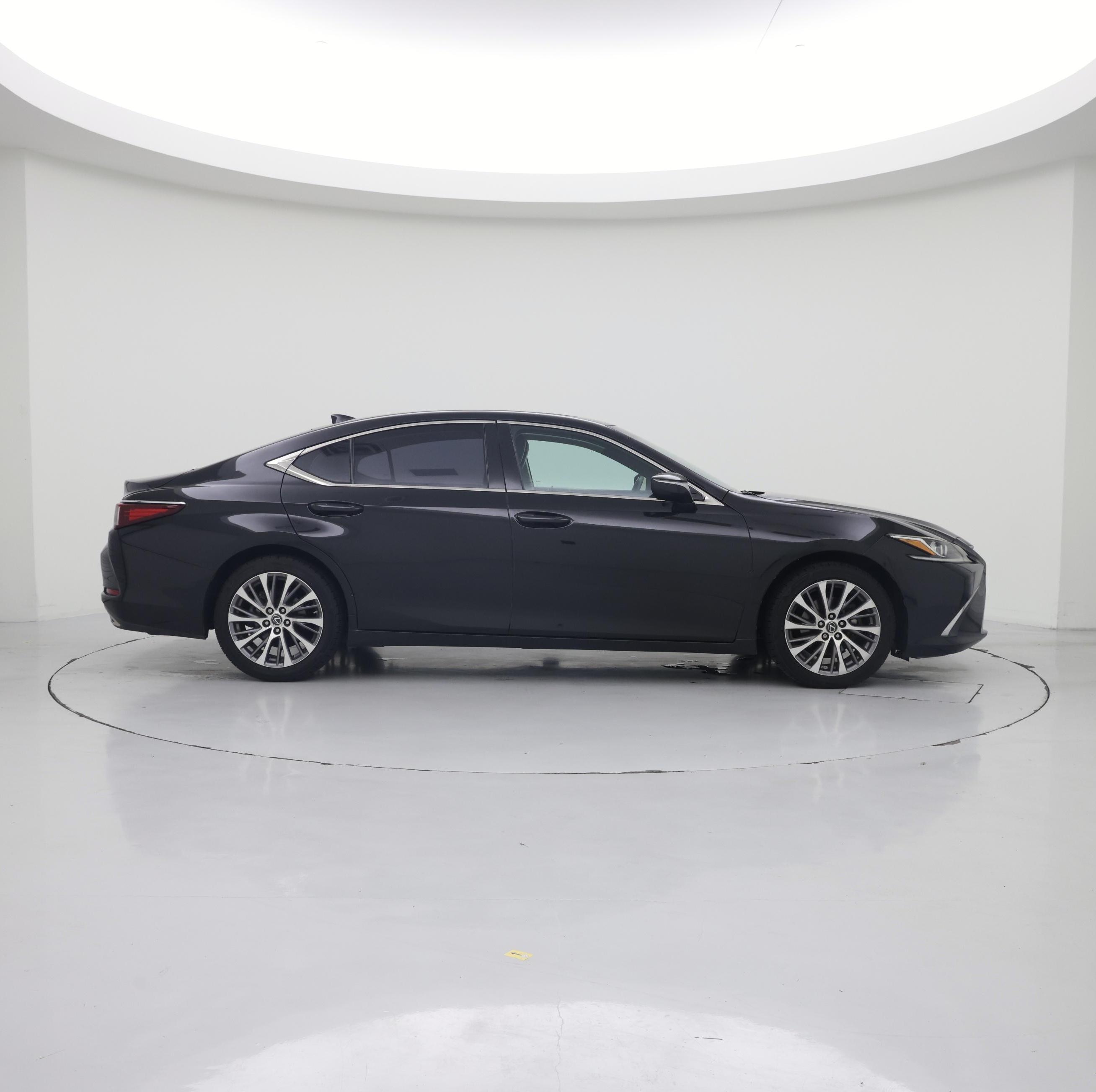 Thumbnail: 2019 Lexus ES - 7