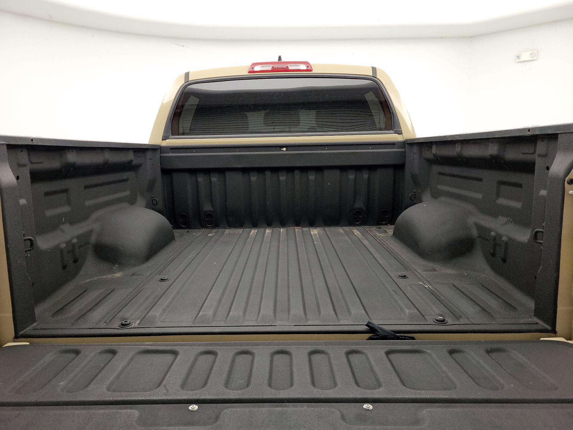 Thumbnail: 2020 Toyota Tundra - 20