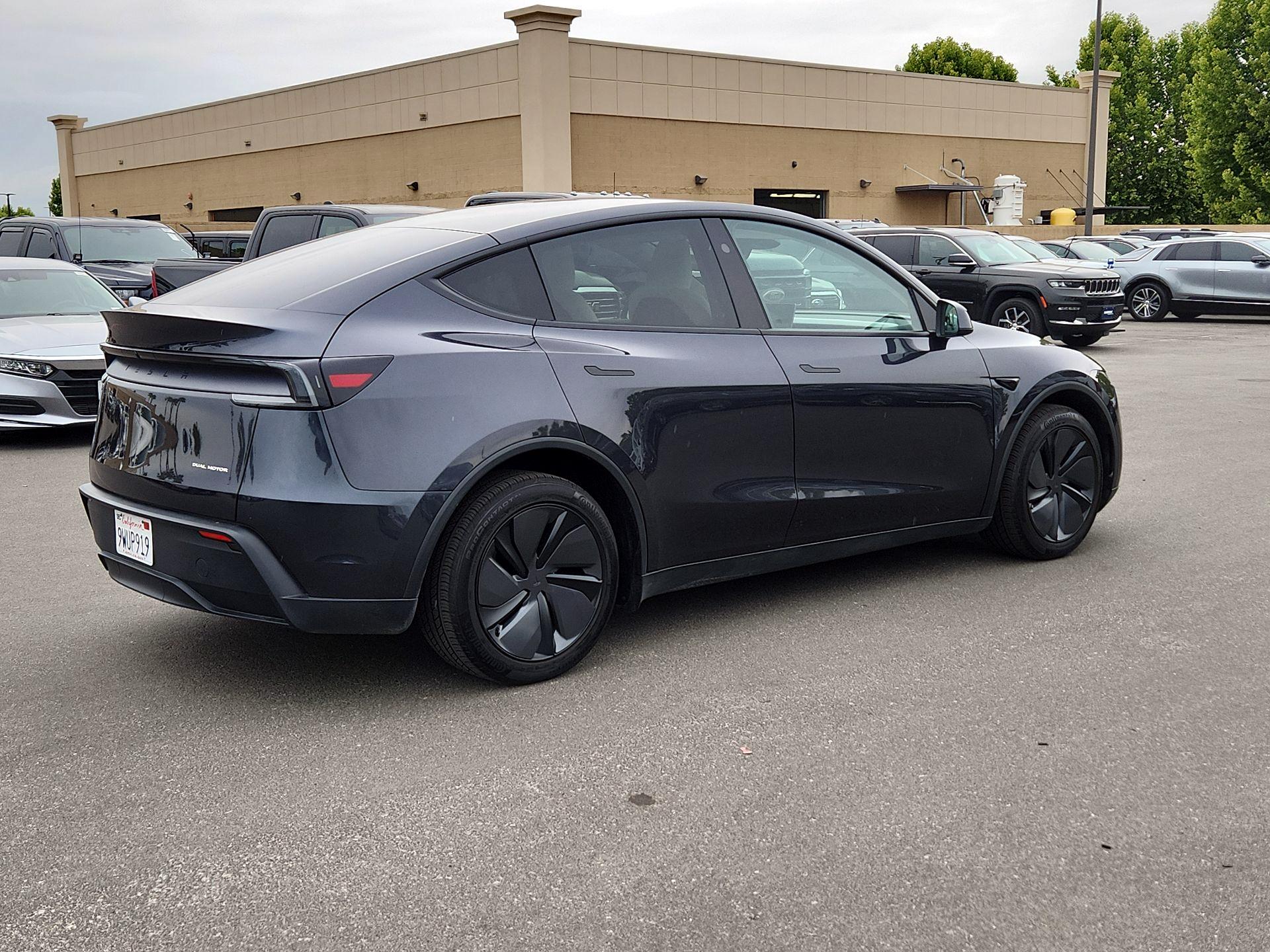 Thumbnail: 2026 Tesla Model Y - 5