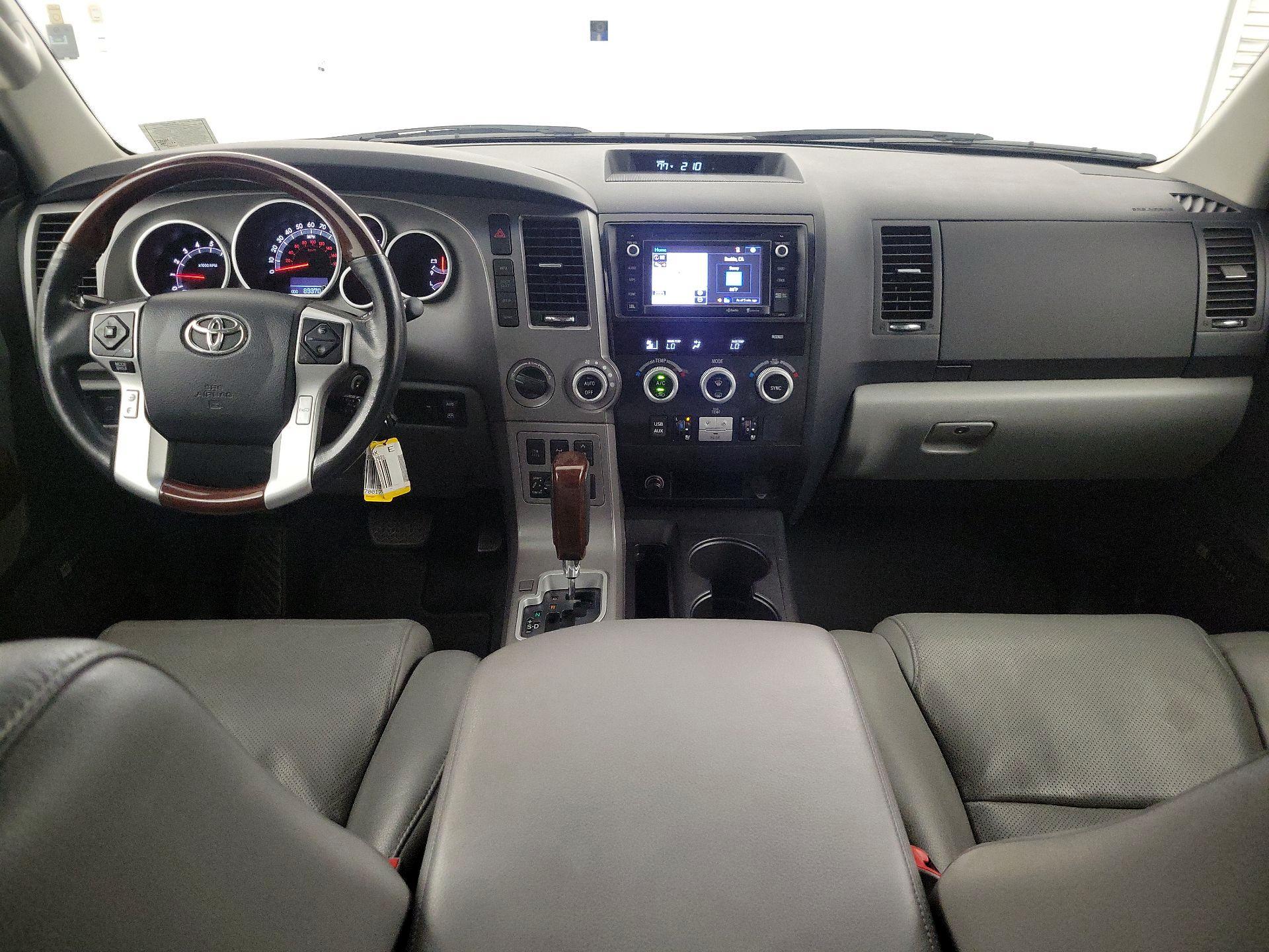 Thumbnail: 2016 Toyota Sequoia - 9