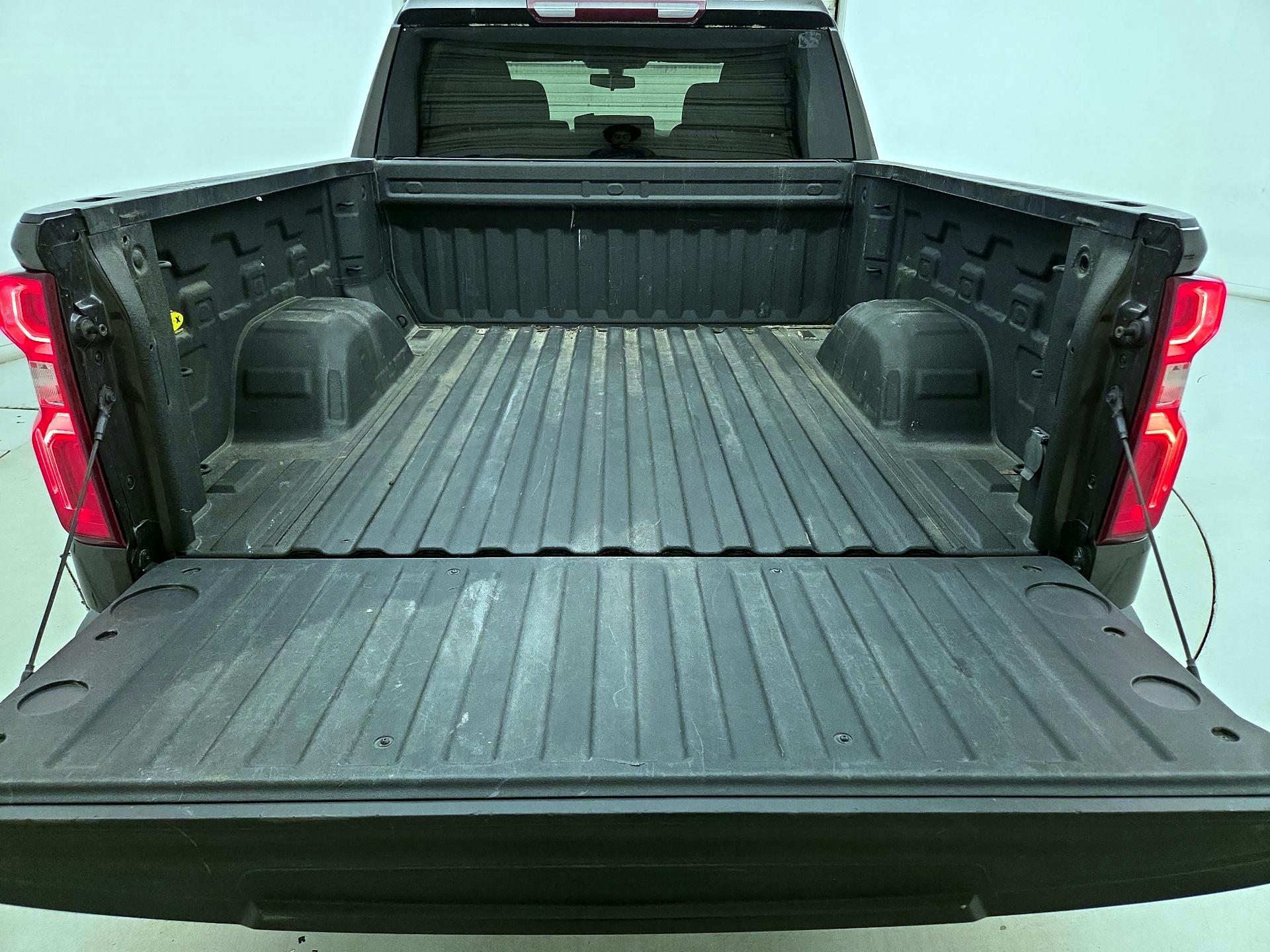 Thumbnail: 2021 Chevrolet Silverado 1500 - 20