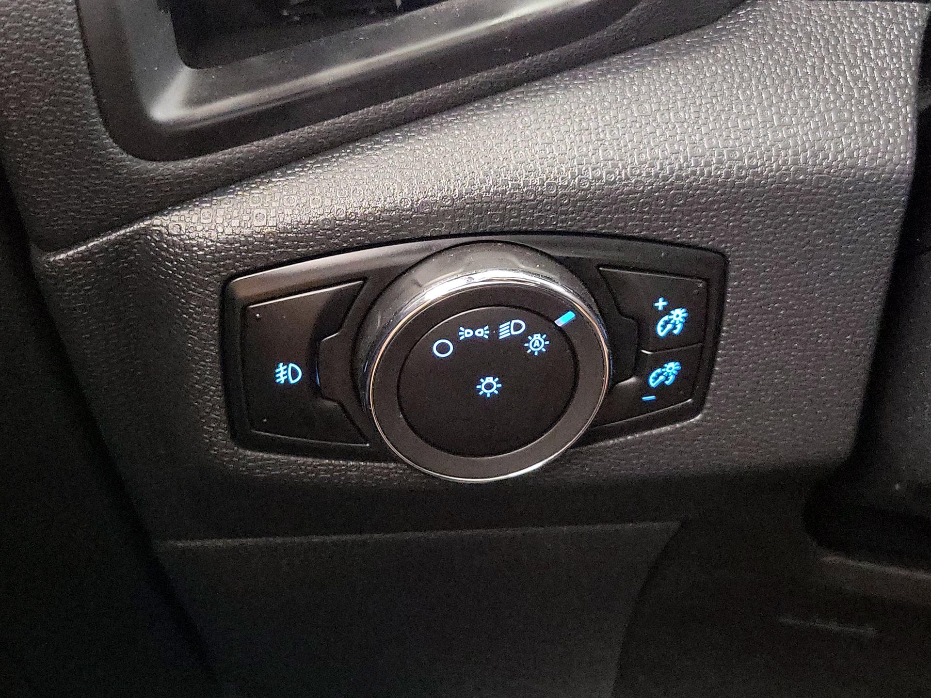 Thumbnail: 2020 Ford EcoSport - 13