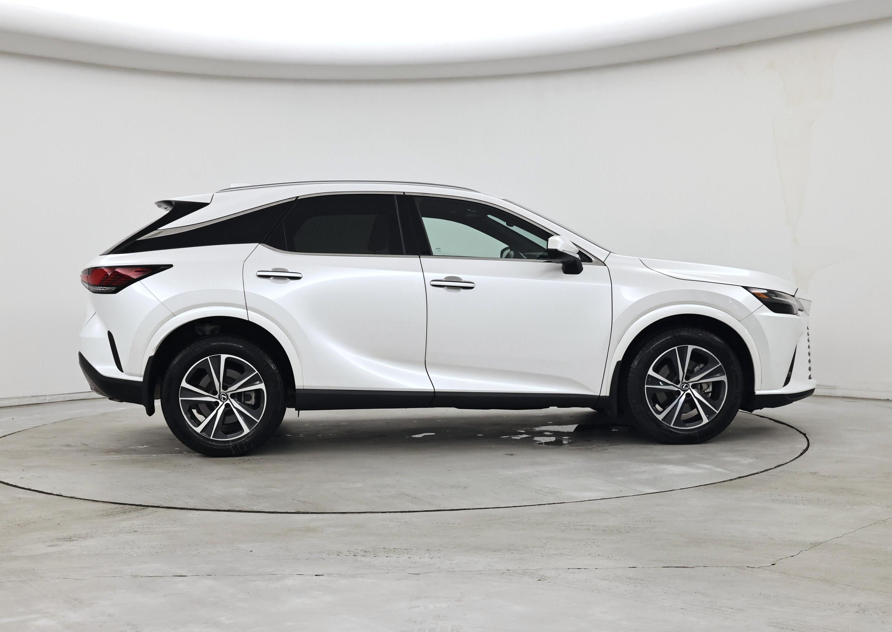 Thumbnail: 2023 Lexus RX - 7