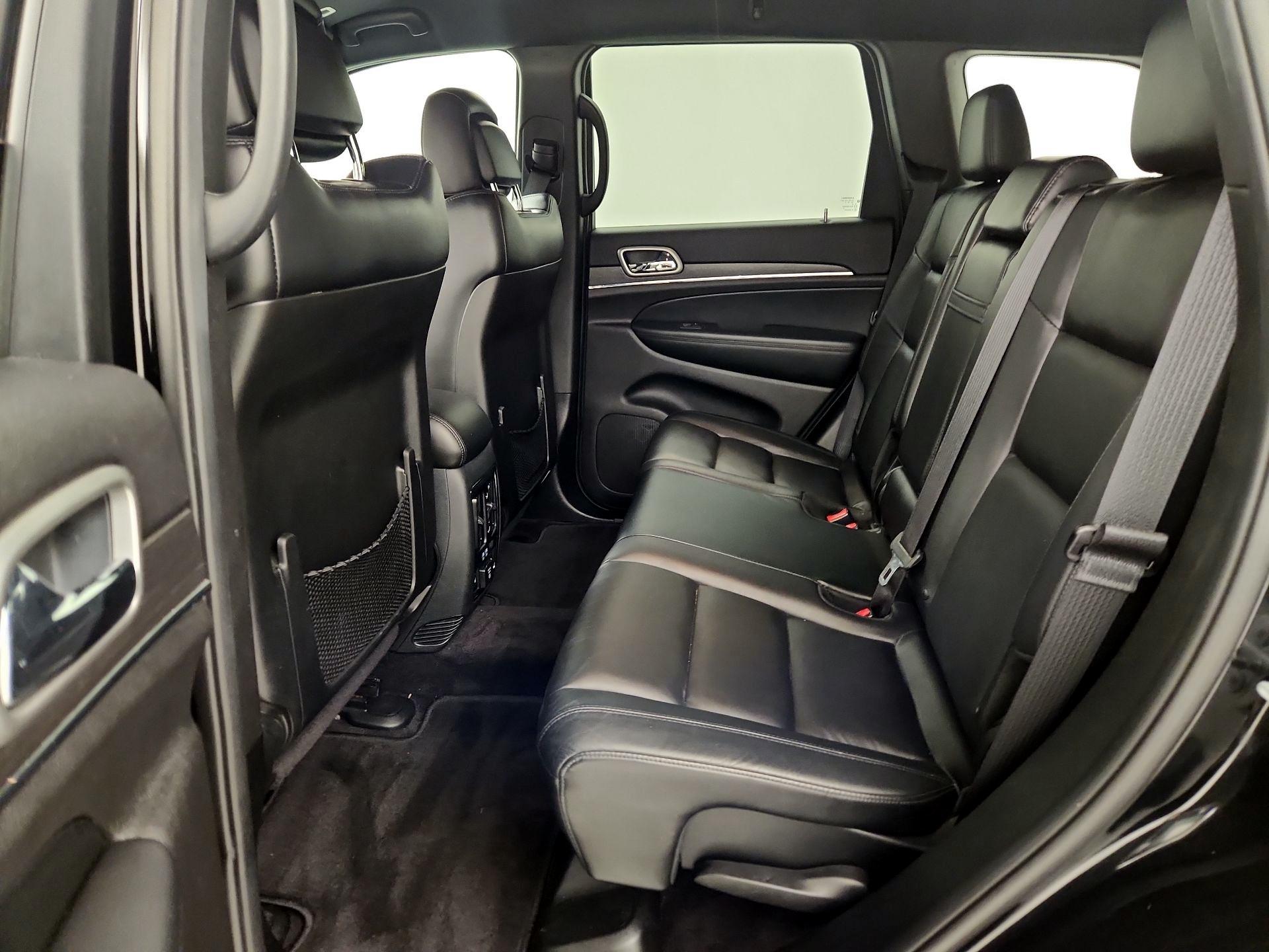 Thumbnail: 2018 Jeep Grand Cherokee - 20