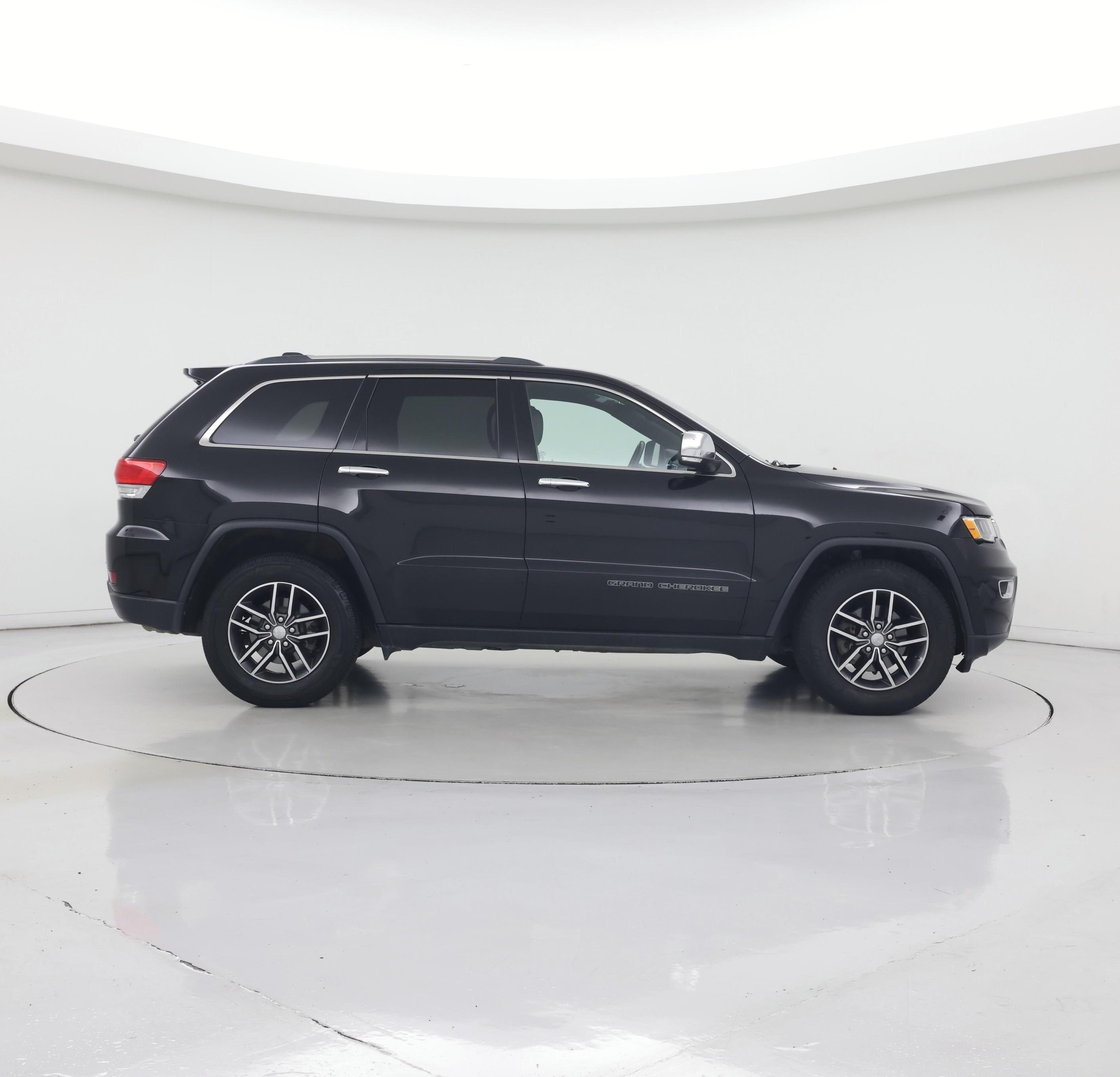 Thumbnail: 2018 Jeep Grand Cherokee - 7