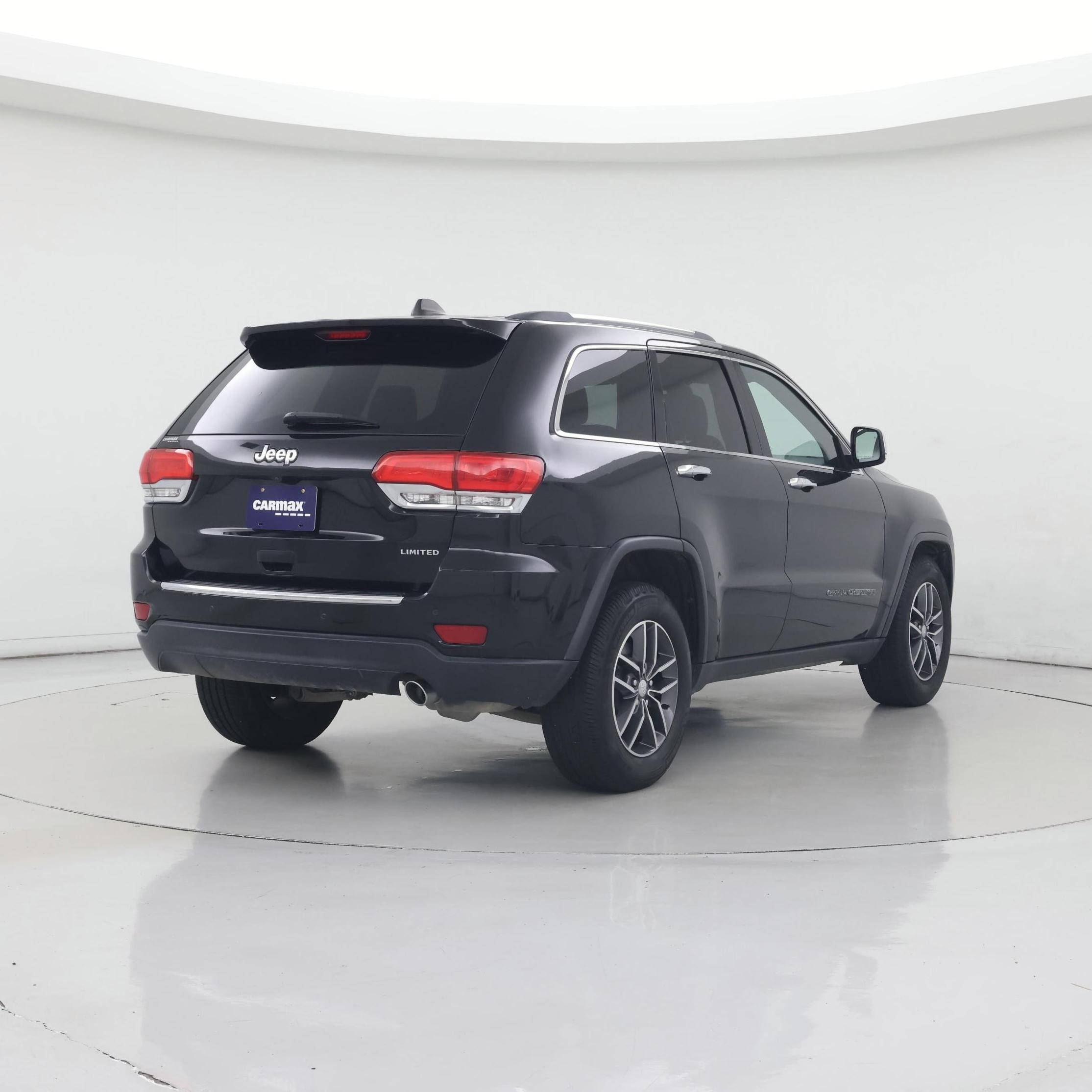 Thumbnail: 2018 Jeep Grand Cherokee - 8
