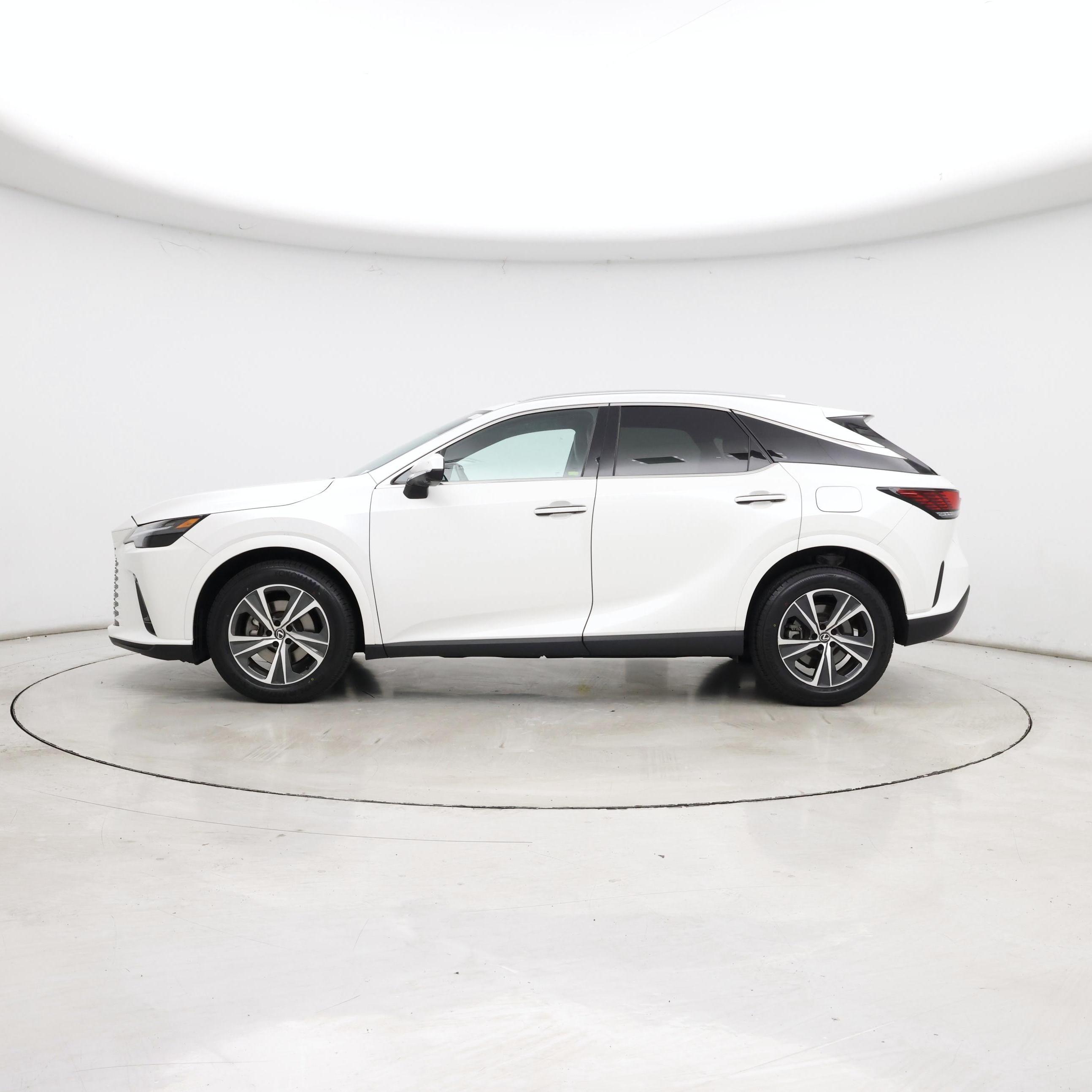 Thumbnail: 2023 Lexus RX - 3